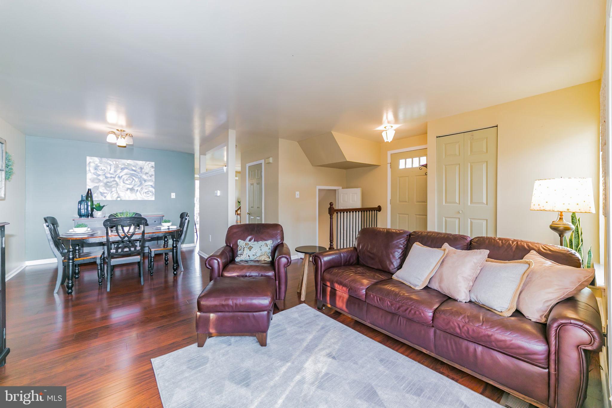 MAPLE GLEN - Residential