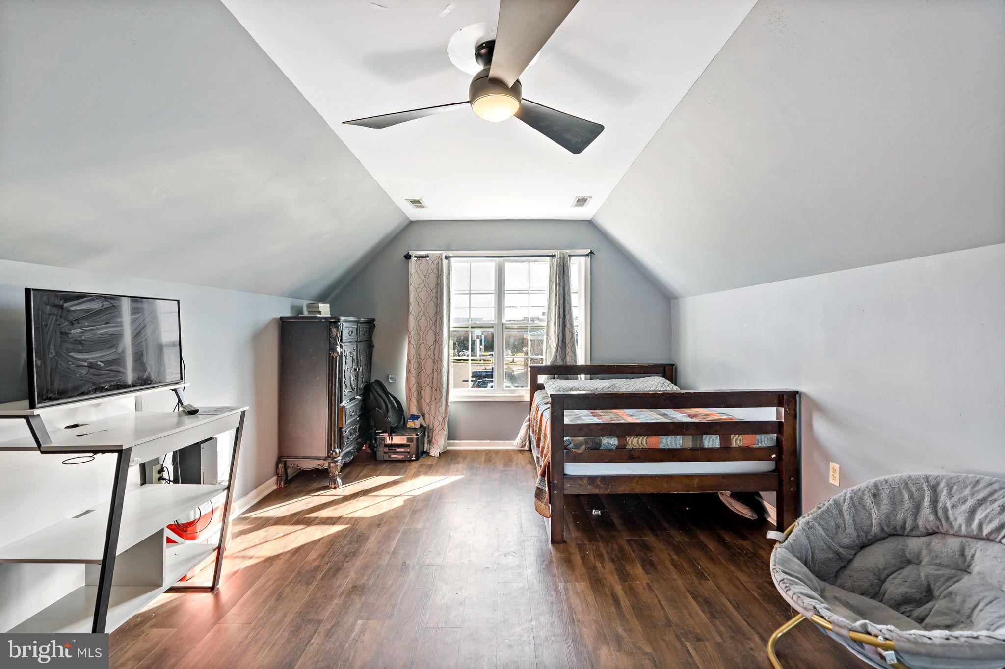 ROSEMONT ORCHARD - Residential