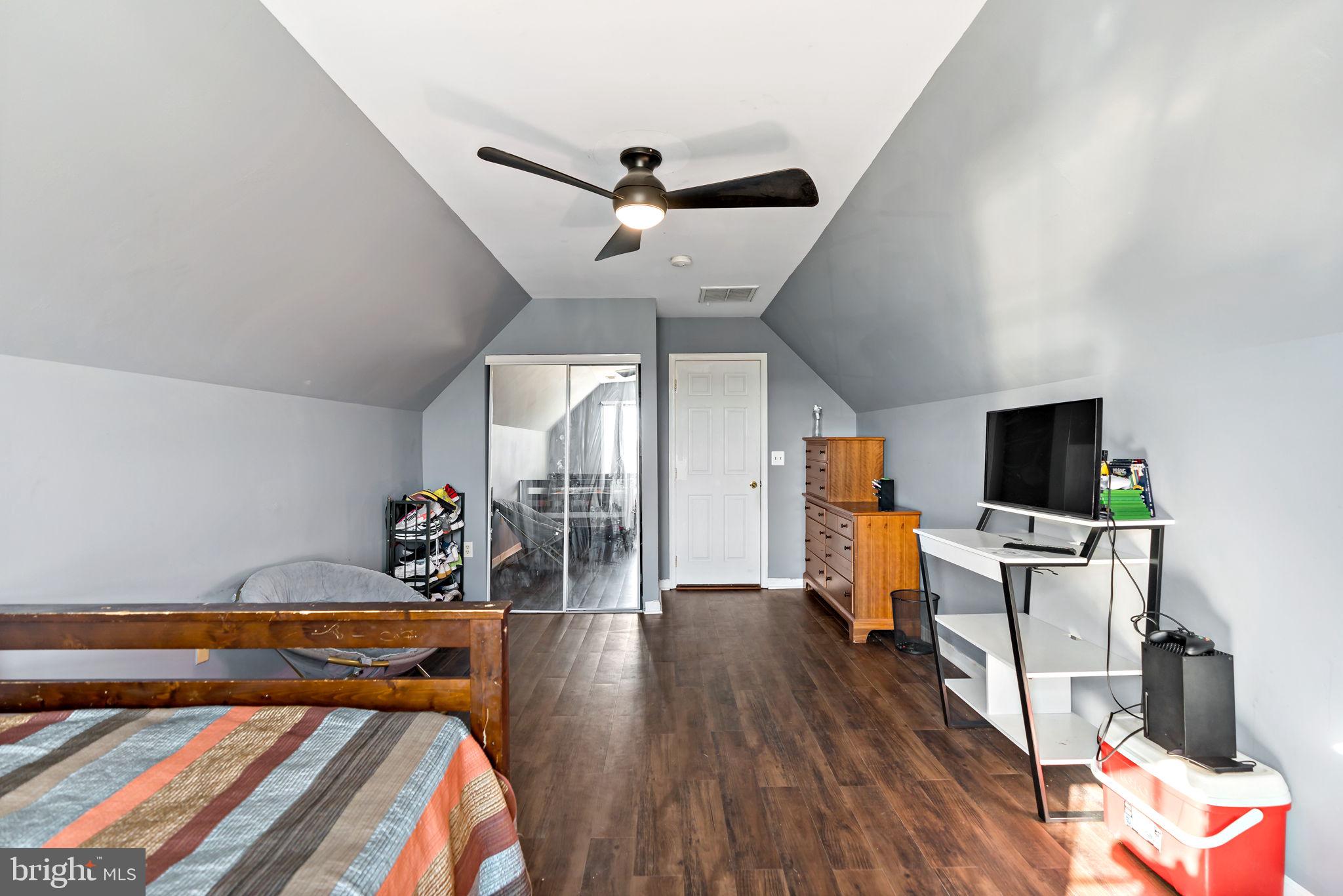 ROSEMONT ORCHARD - Residential