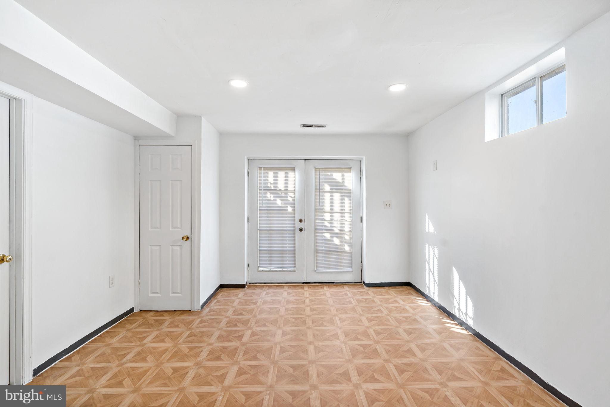 ROSEMONT ORCHARD - Residential