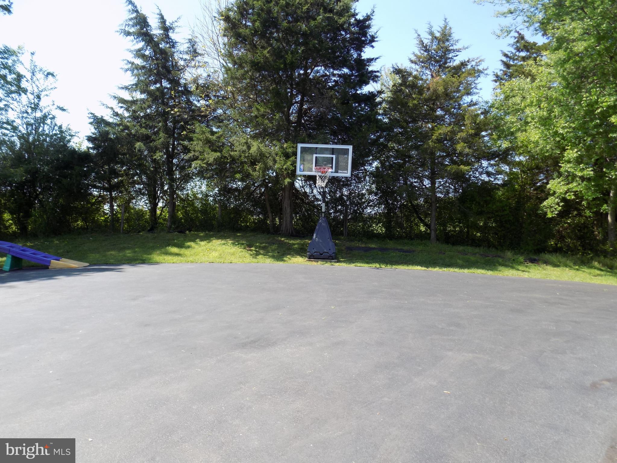 CLAIRMONT MANOR - Residential