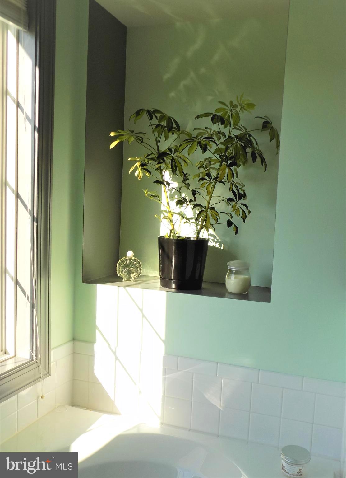 CLAIRMONT MANOR - Residential