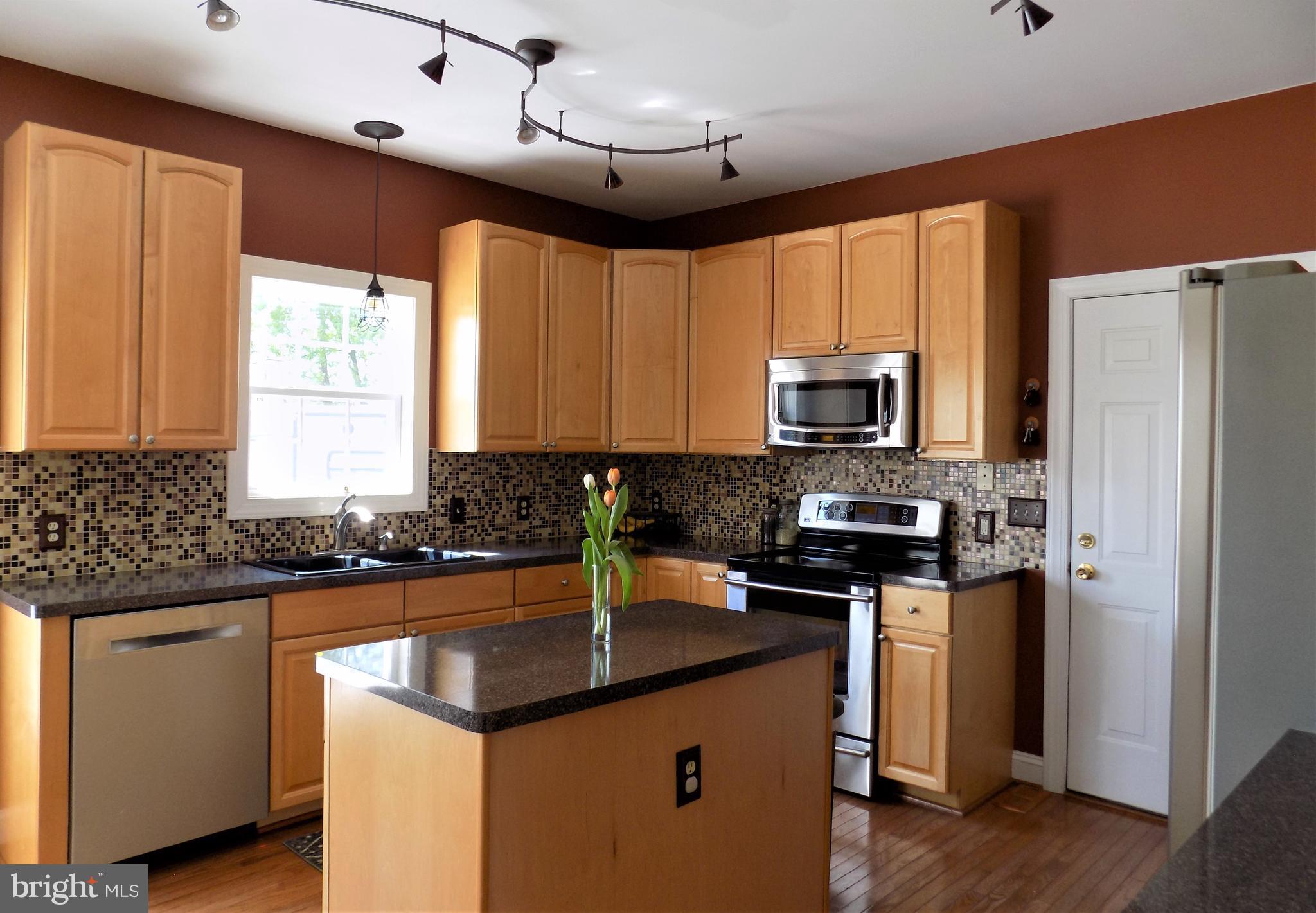 CLAIRMONT MANOR - Residential