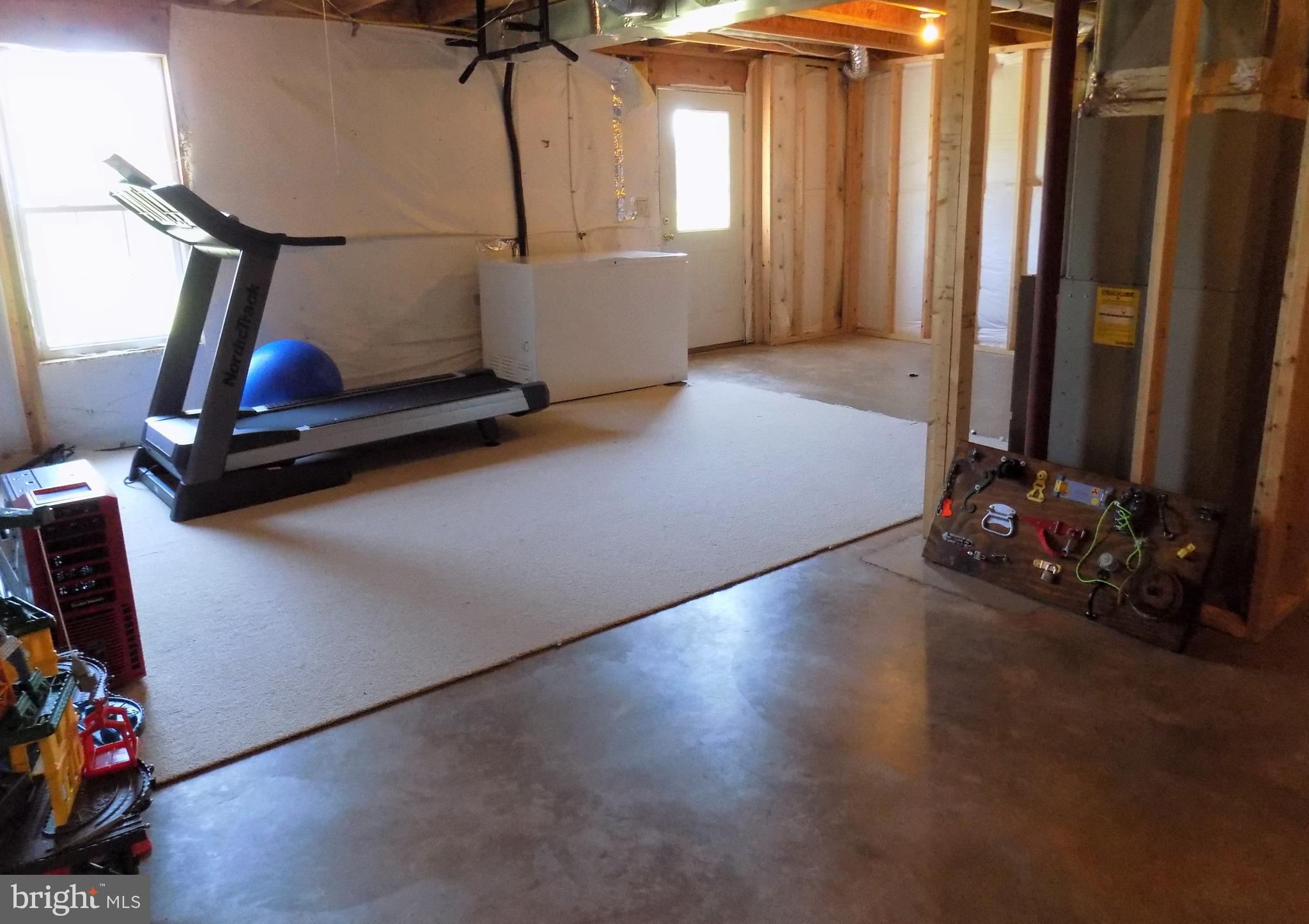 CLAIRMONT MANOR - Residential