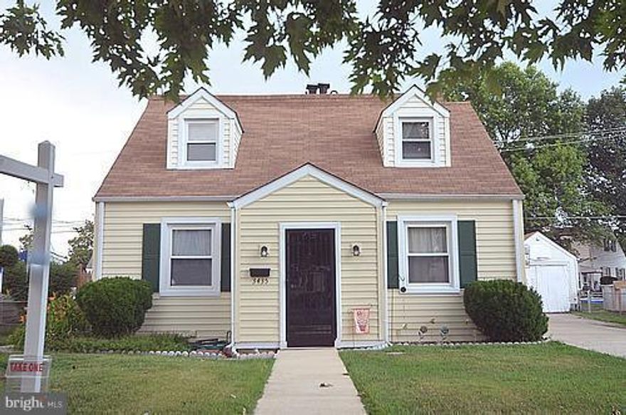 Completely renovated Gorgeous 4 bedroom 2 bath located in family-friendly bedroom community w/sidewalks & charm galore. New Hardwood floors, chef s kitchen w/ stainless steel appliances,42 inch wood cabinets, tile back splash, large family room overlooking back yard. Large Master bedroom & bath w/ jetted tub. New windows, AC, 2 large sheds, 1 car detached garage & 2 driveways. ** A Must See**