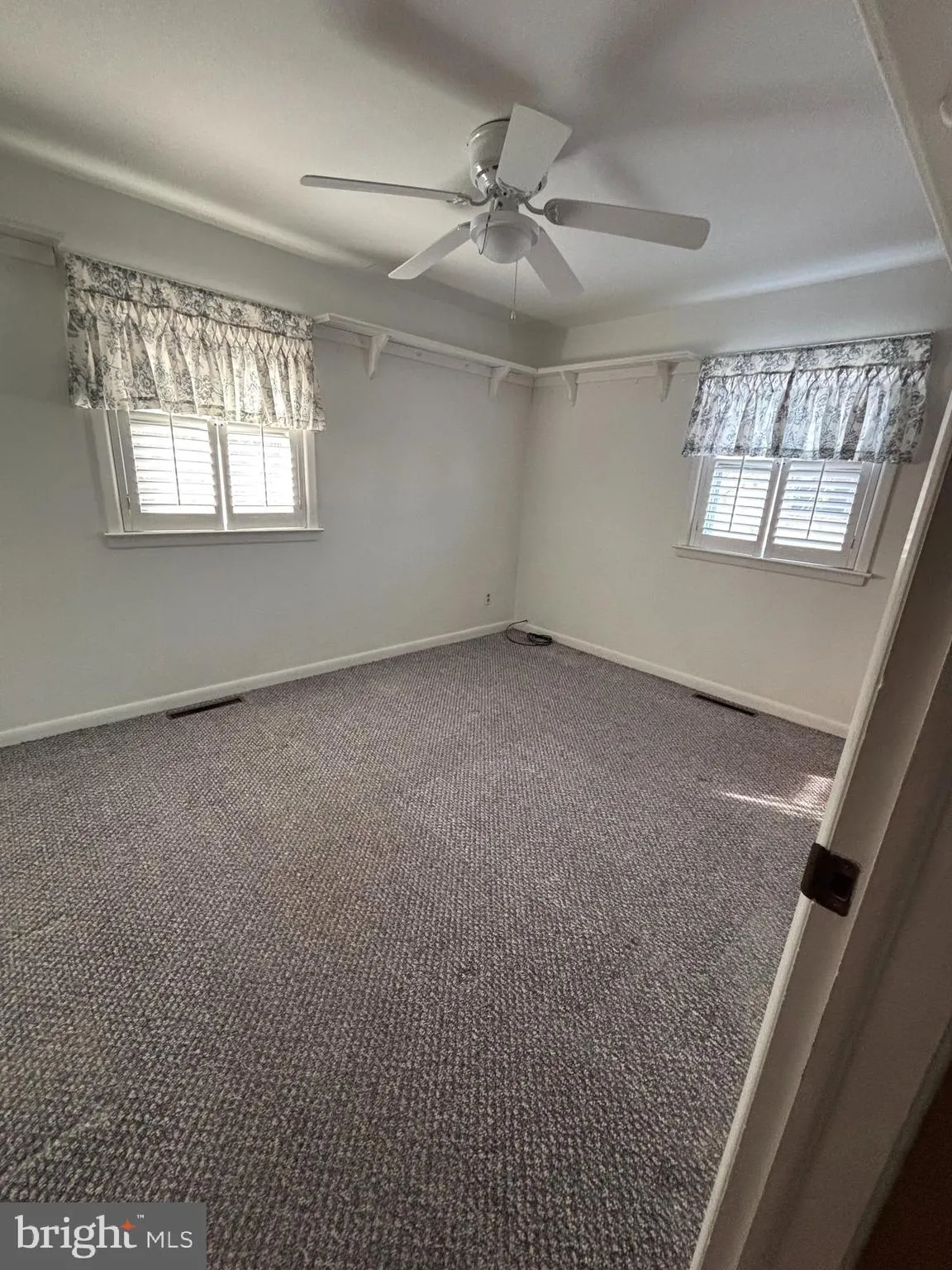 Blackwood, New Jersey 08012, United States, 3 Bedrooms Bedrooms, ,2 BathroomsBathrooms,Residential,Active,239397