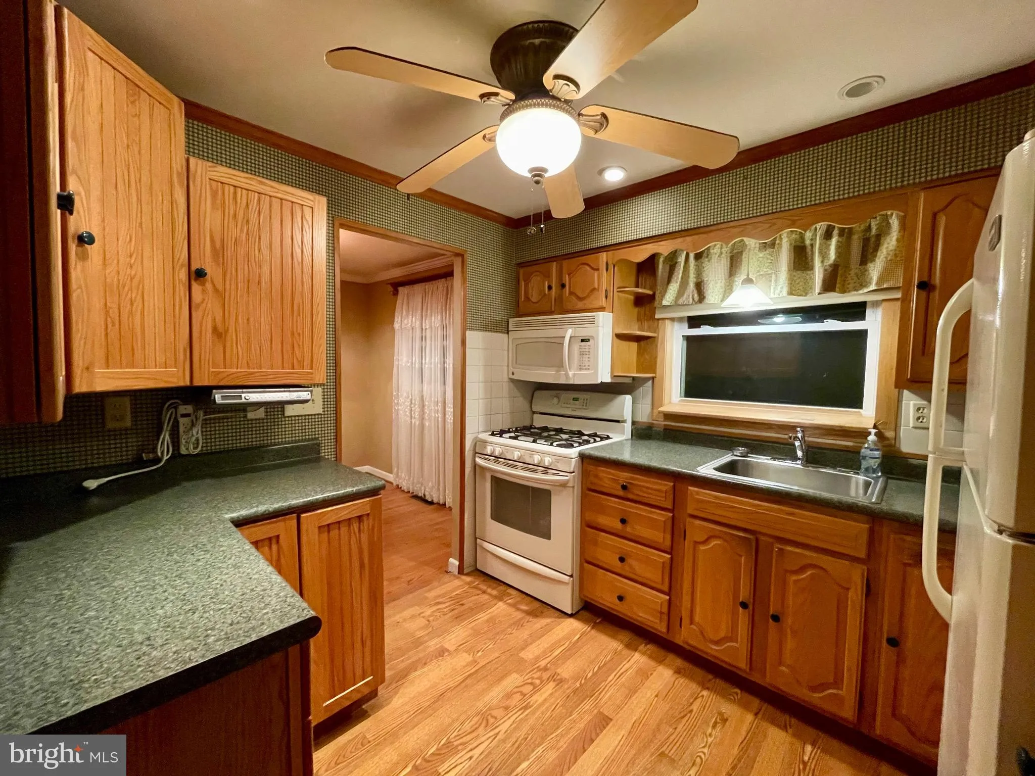 Blackwood, New Jersey 08012, United States, 3 Bedrooms Bedrooms, ,2 BathroomsBathrooms,Residential,Active,239397