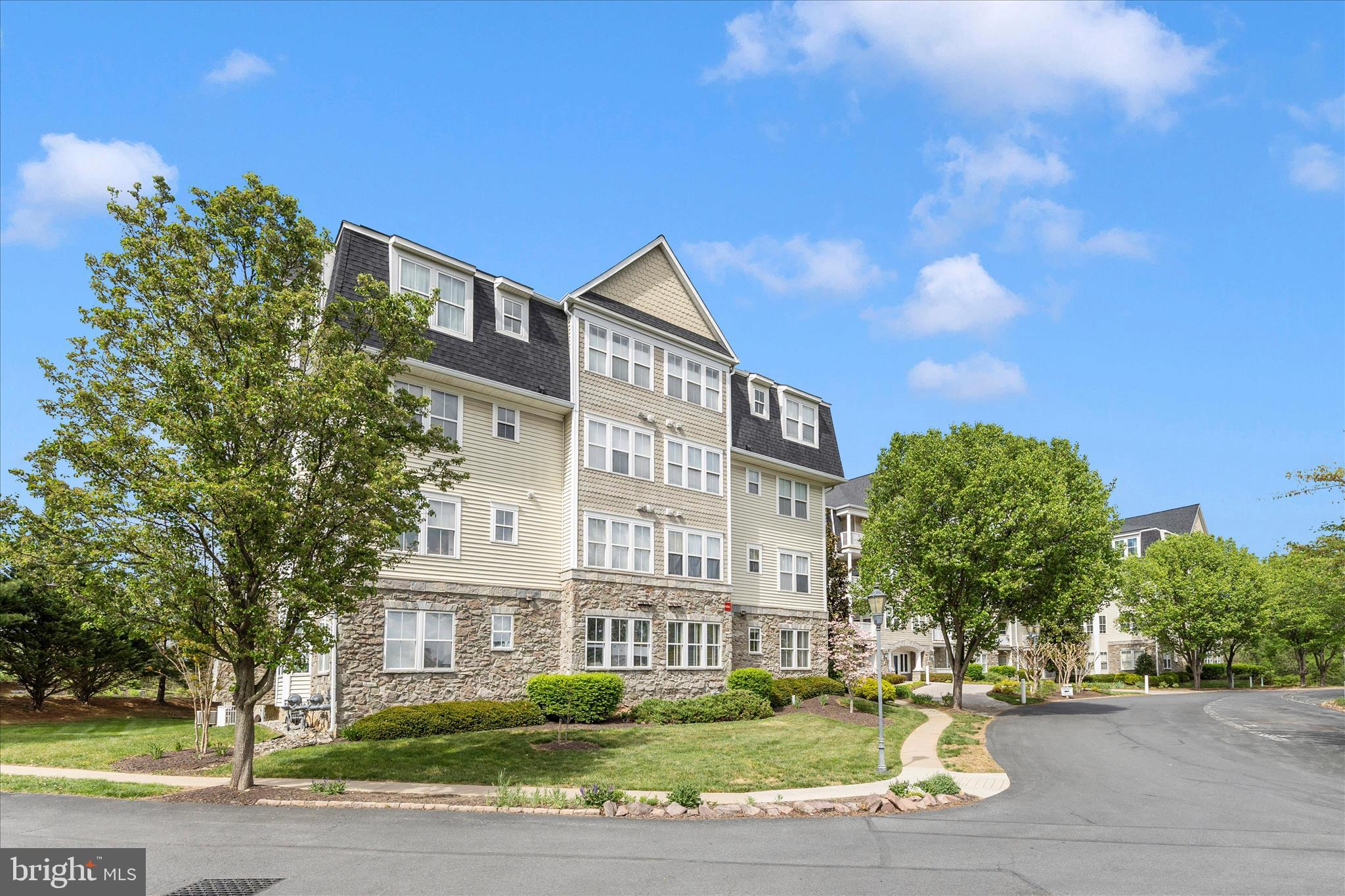 WORMANS MILL - Residential