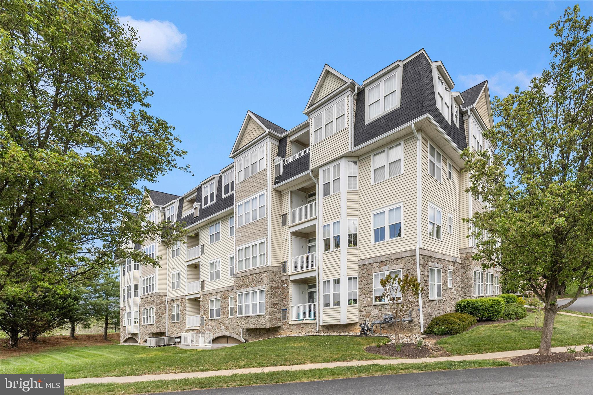 WORMANS MILL - Residential