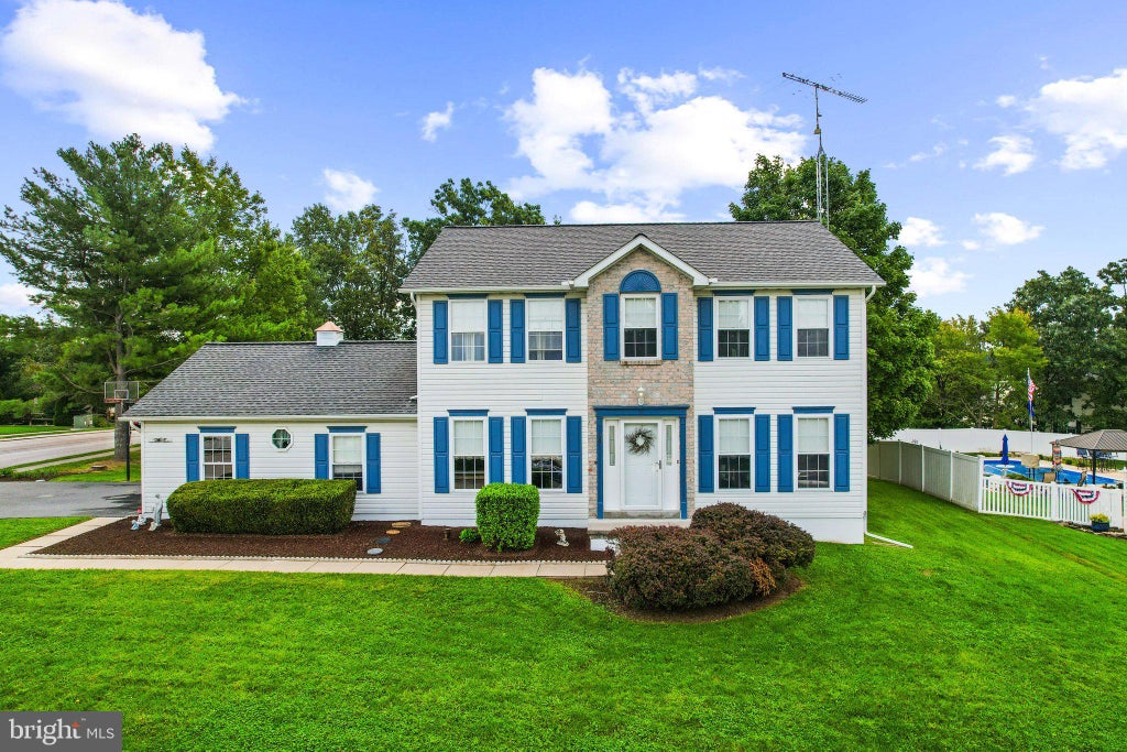 Photo of 26 Violet Drive, HANOVER, PA 17331 (MLS # PAYK2110912)