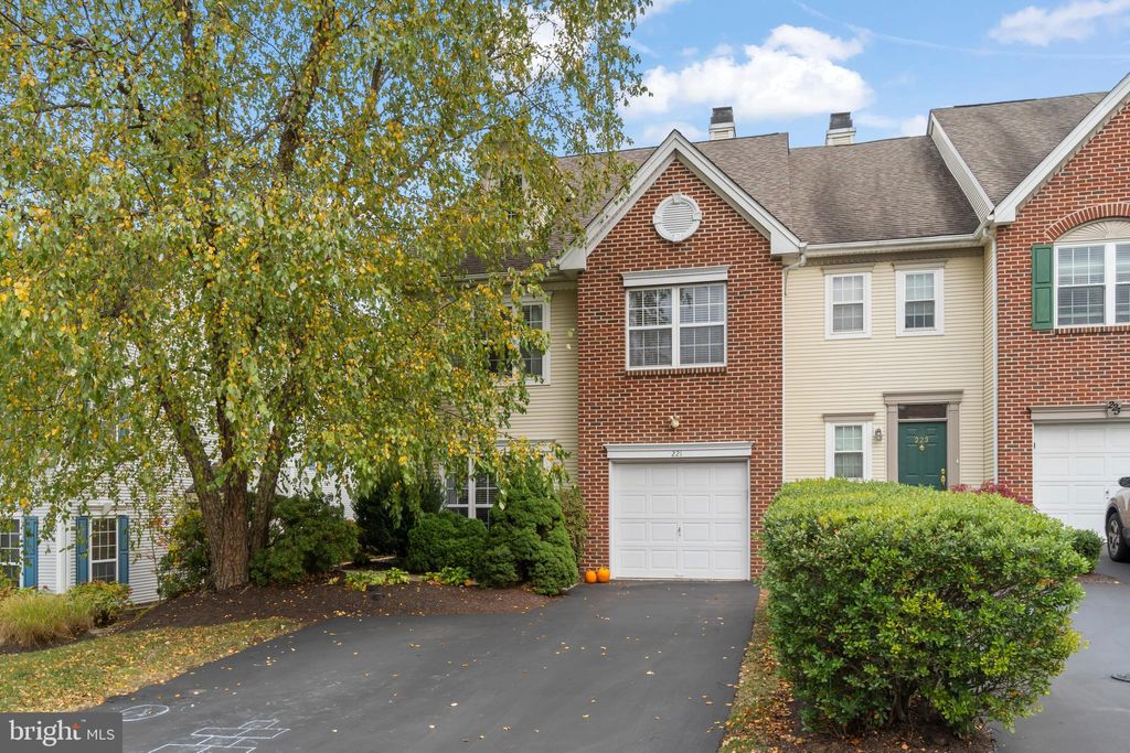 Photo of 221 Valley Forge Lookout Place, WAYNE, PA 19087 (MLS # PAMC2162364)