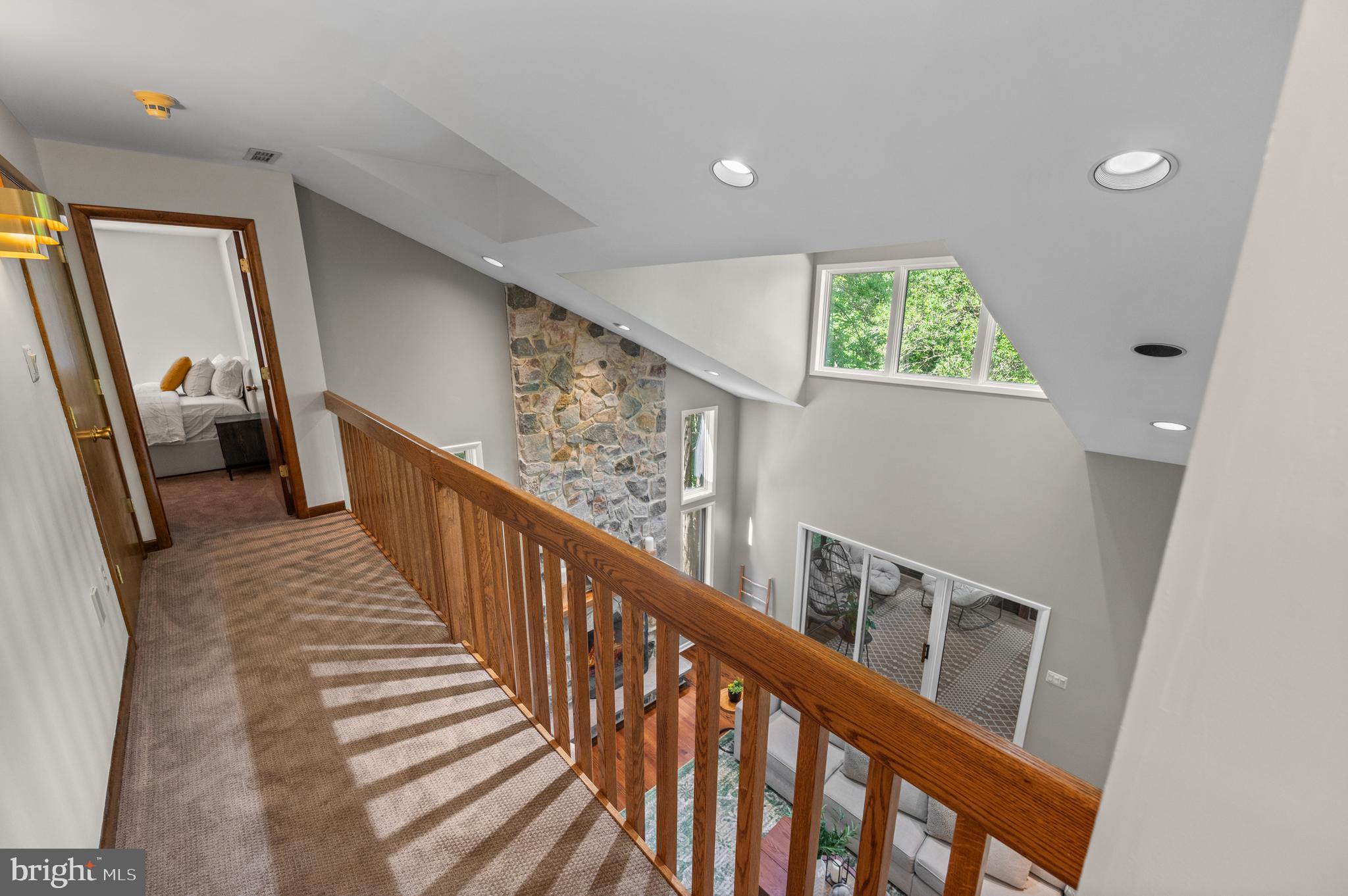 HIDDEN VALLEY - Residential