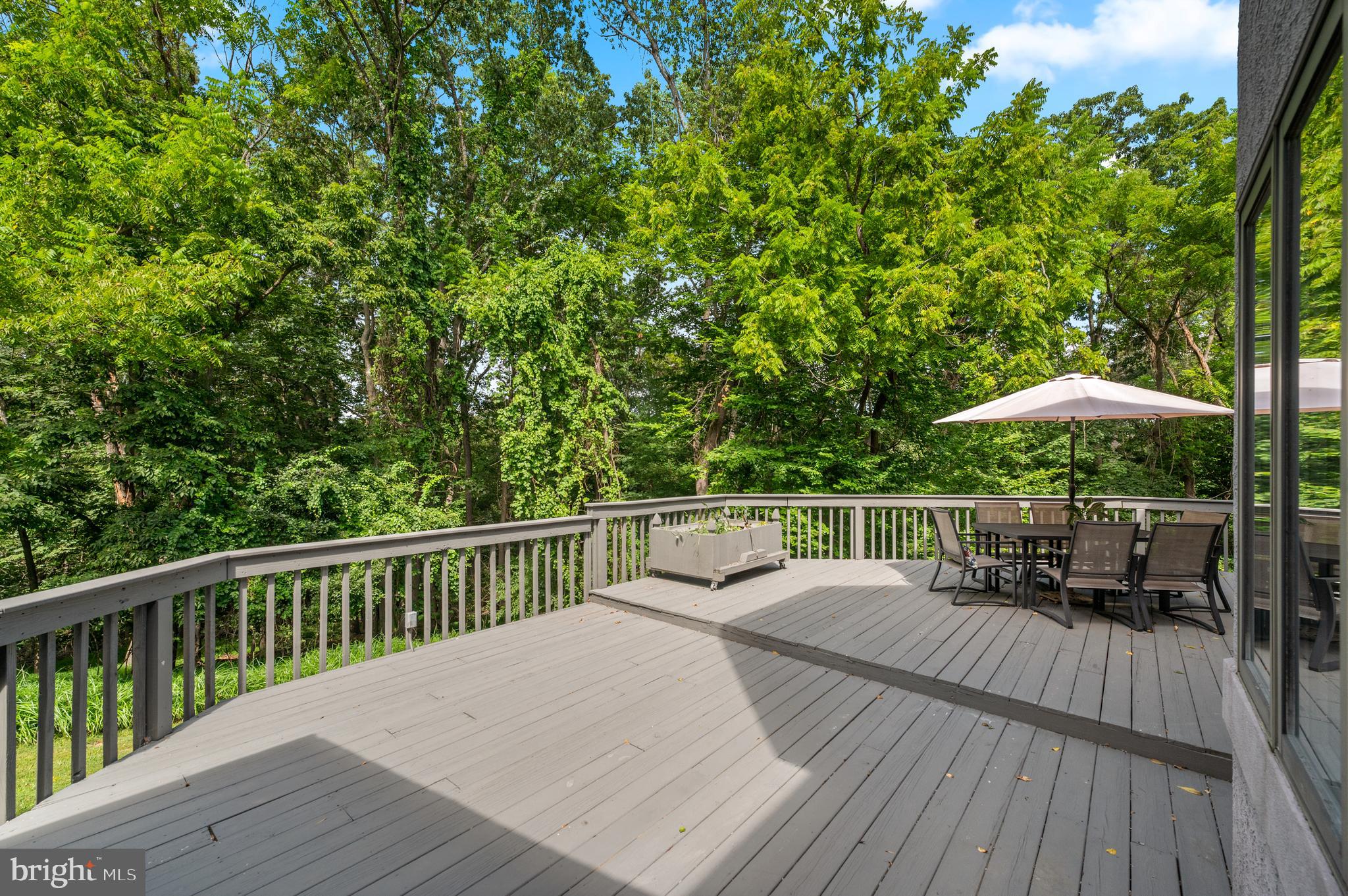 HIDDEN VALLEY - Residential