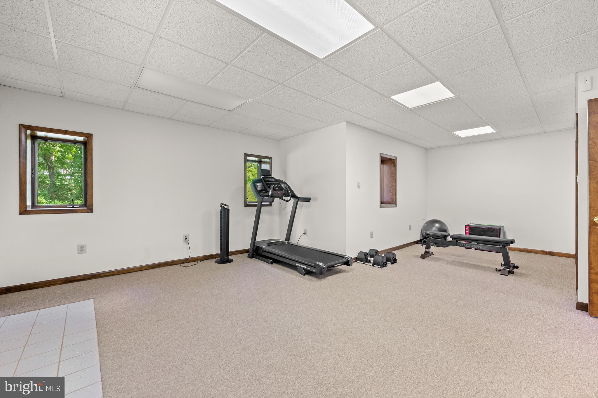 HIDDEN VALLEY - Residential