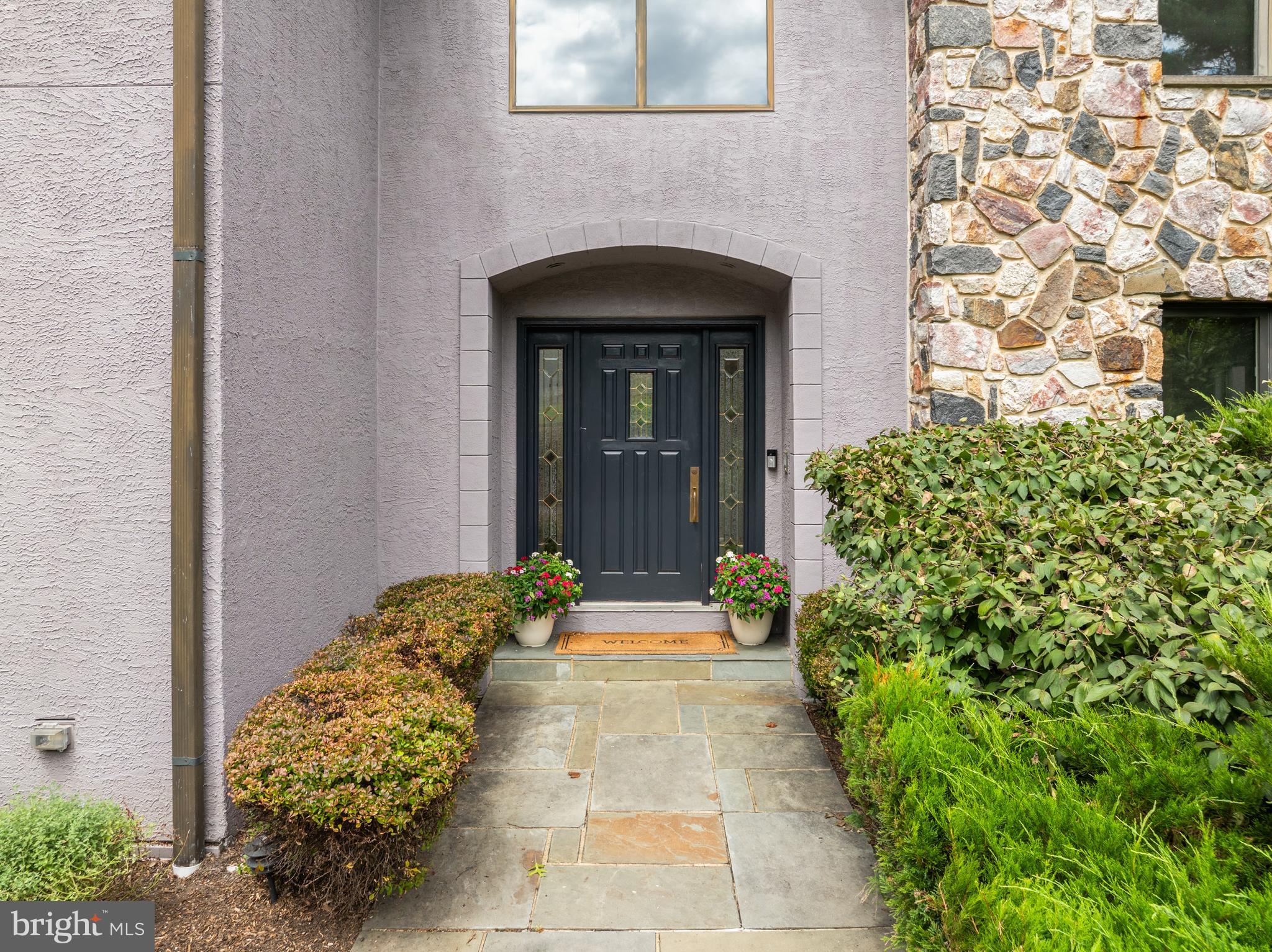 HIDDEN VALLEY - Residential