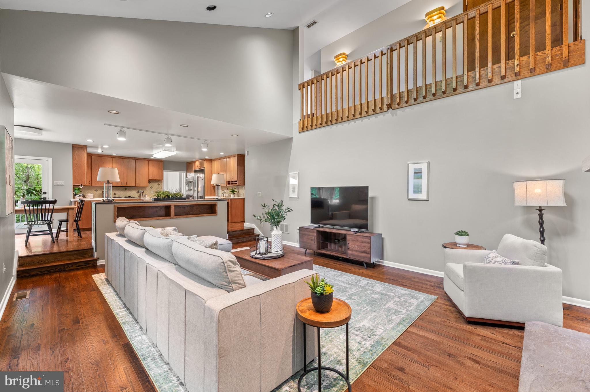 HIDDEN VALLEY - Residential