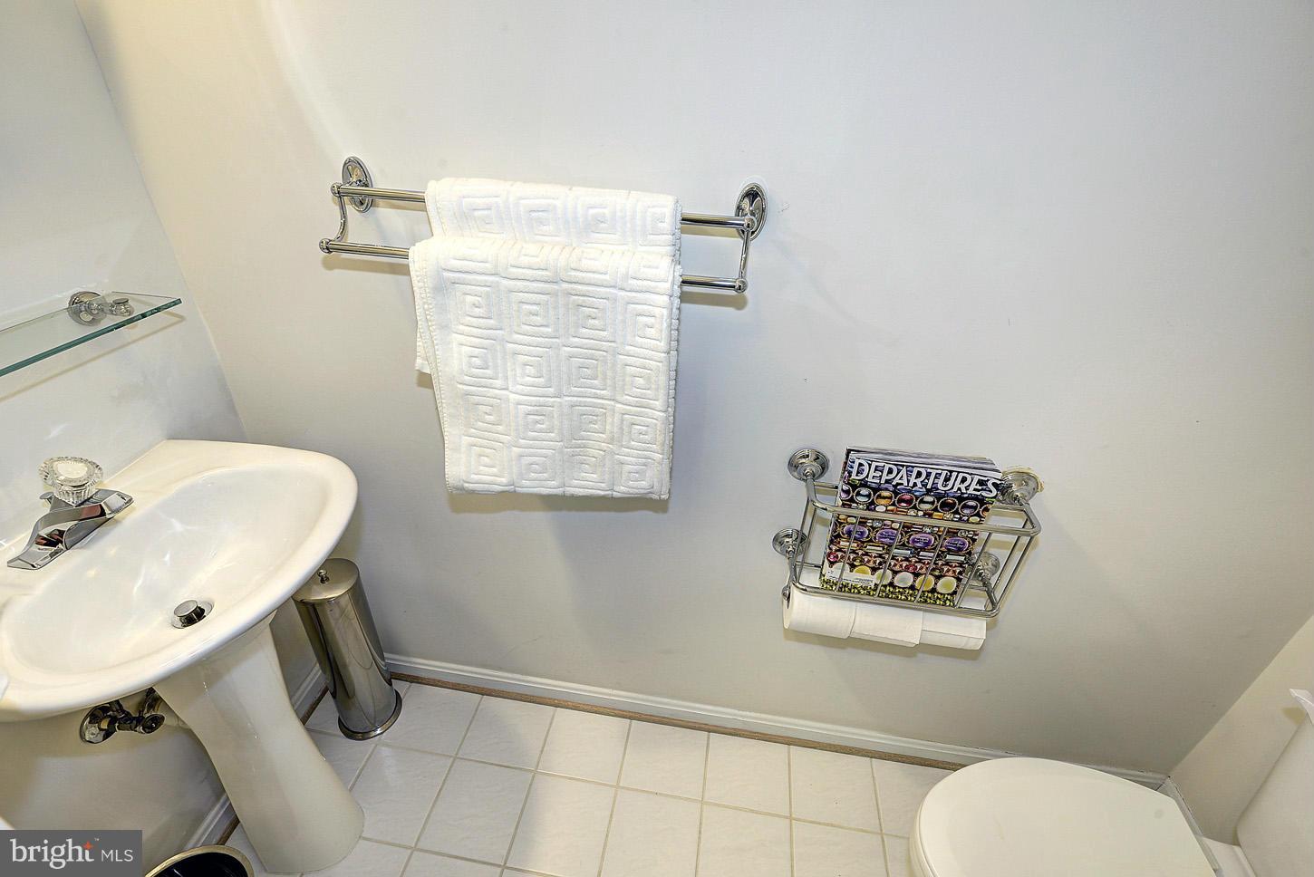 HUNTINGTON STATION - Residential