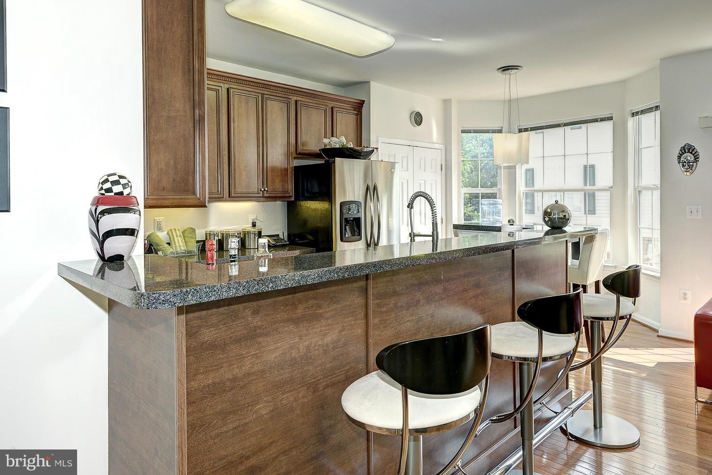 HUNTINGTON STATION - Residential