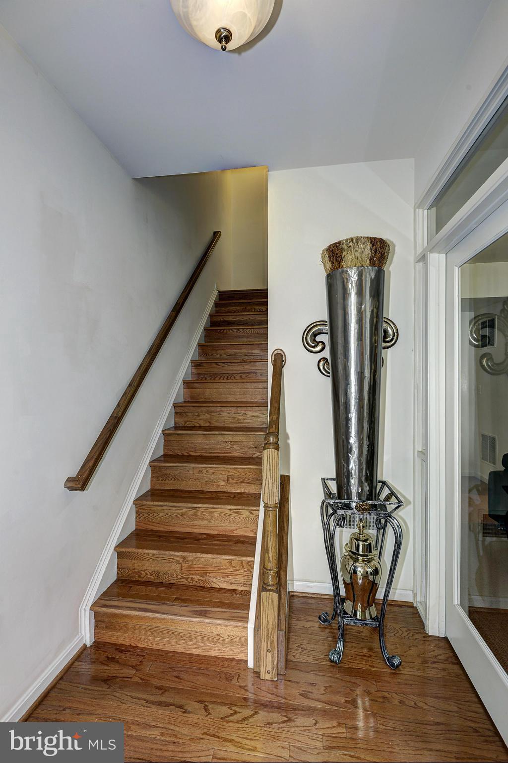 HUNTINGTON STATION - Residential