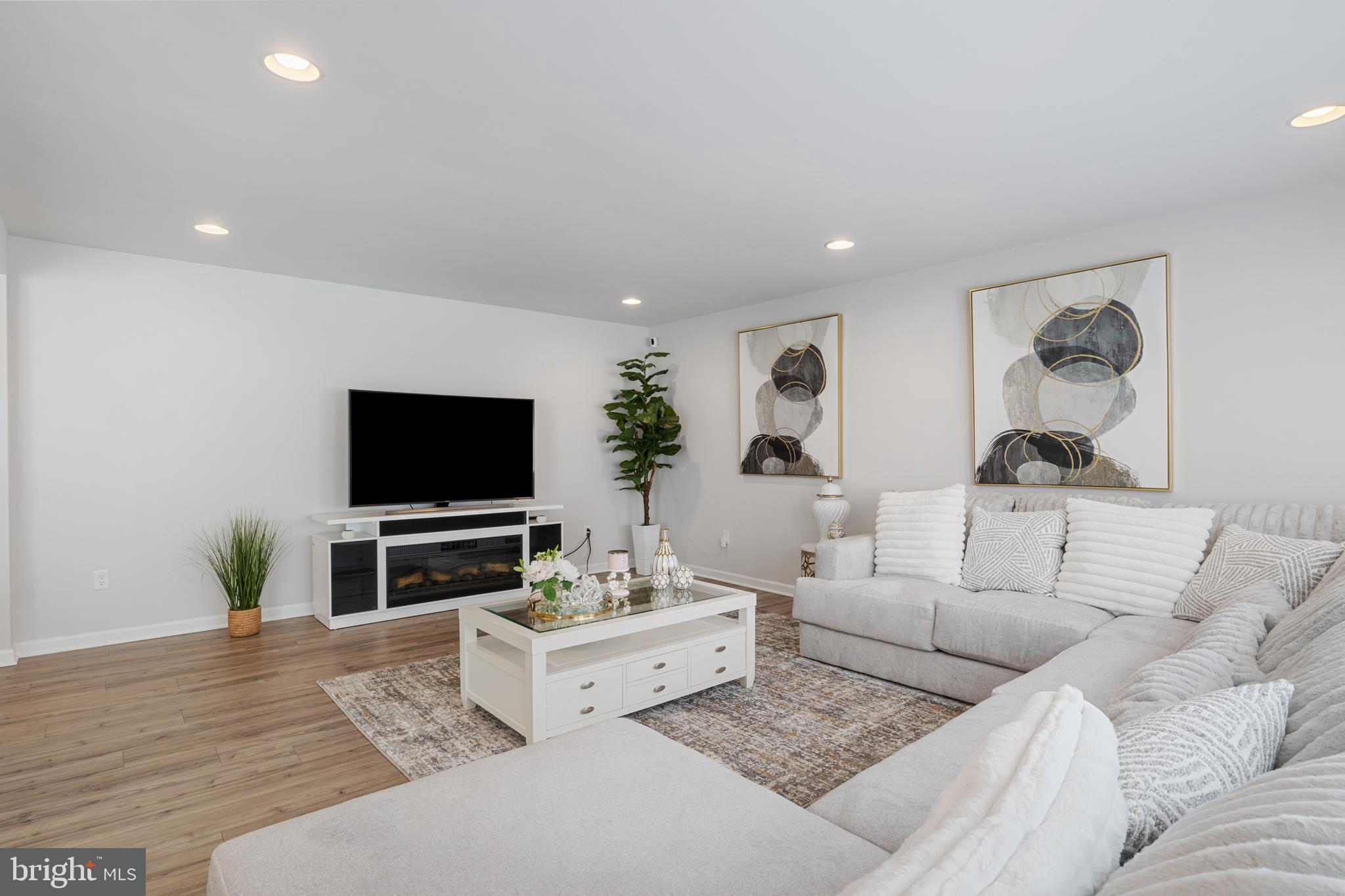 SUSQUEHANNA TOWNSHIP - Residential