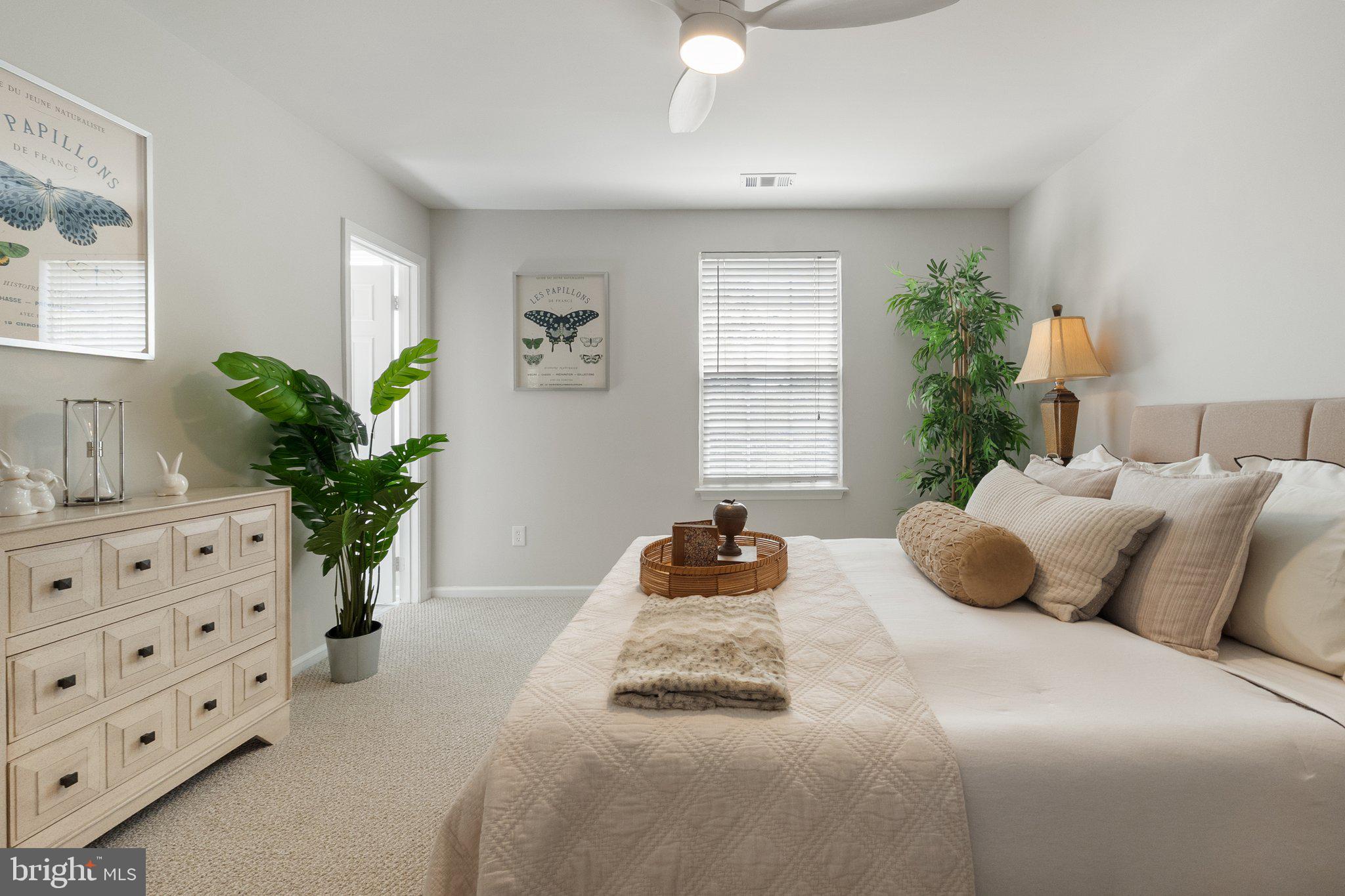 LONDON TOWN WEST - Residential