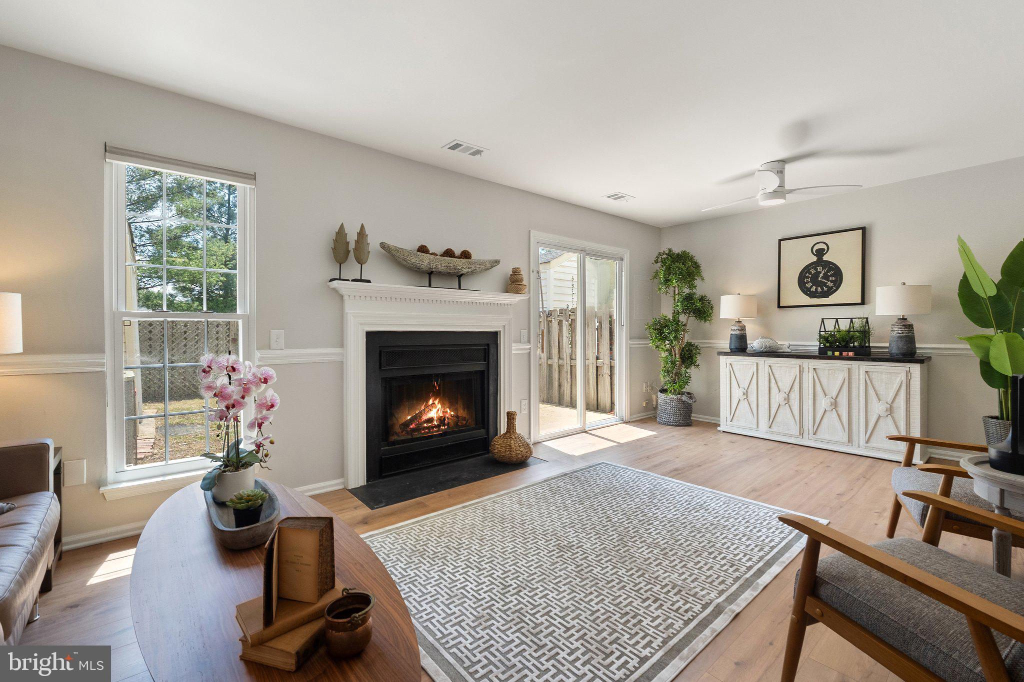 LONDON TOWN WEST - Residential