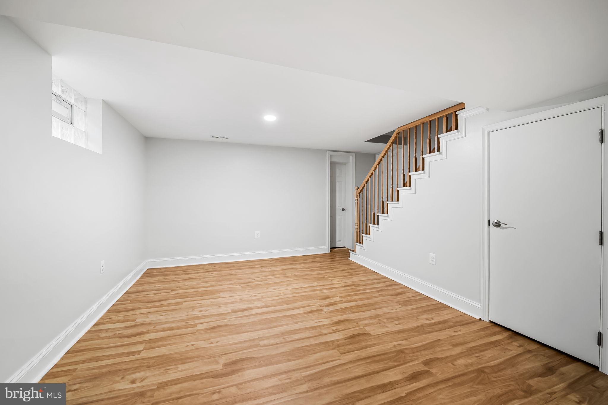 GREENBRIER - Residential