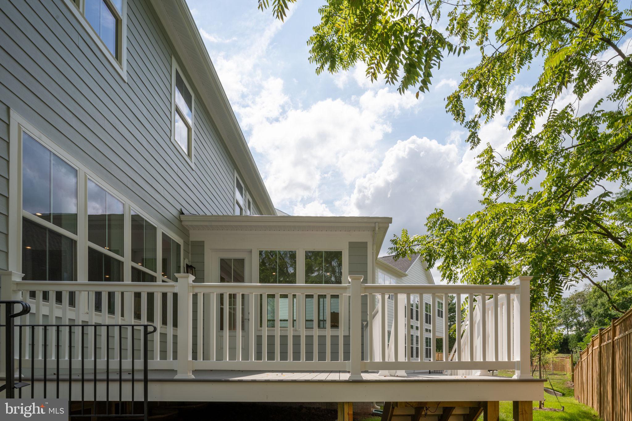 SPRING LAKE - Residential