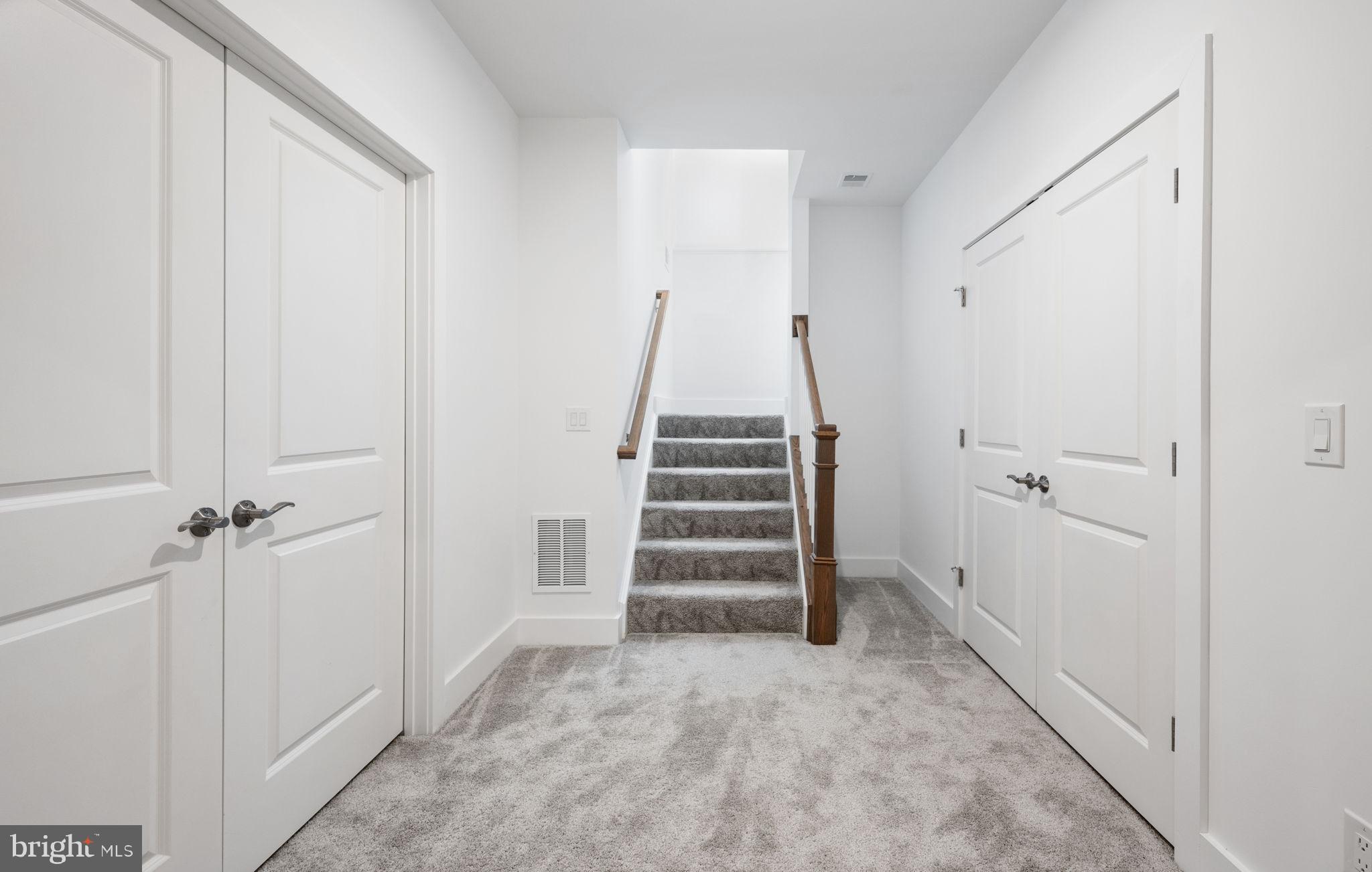 SPRING LAKE - Residential