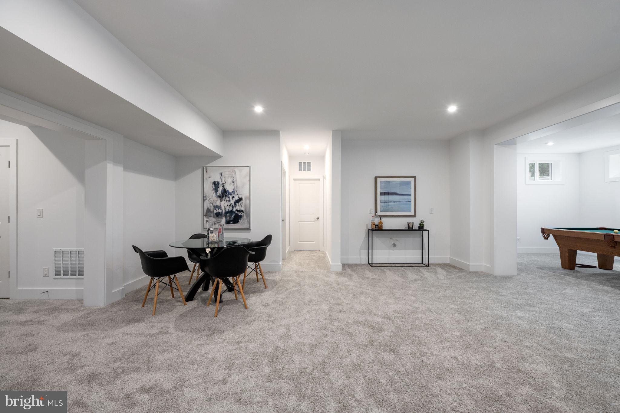 SPRING LAKE - Residential