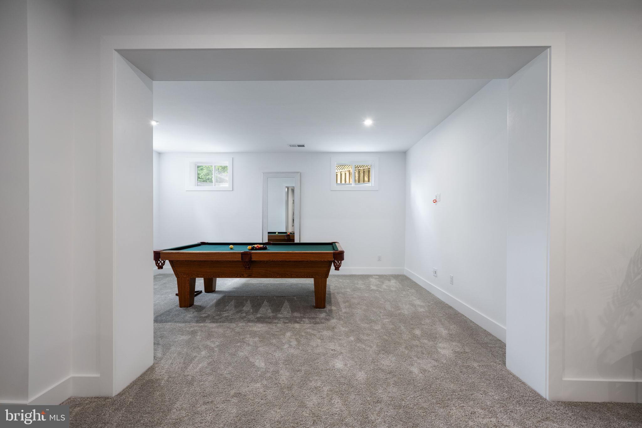 SPRING LAKE - Residential