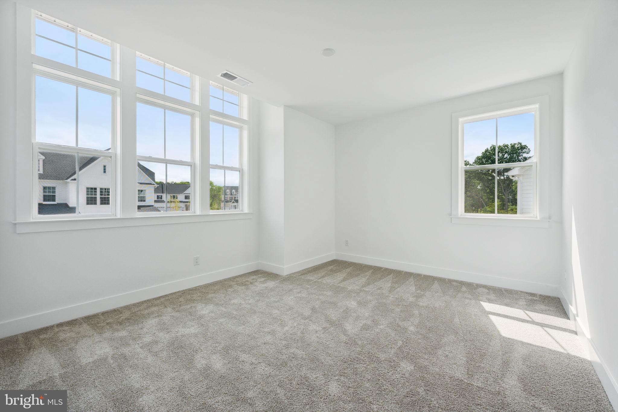 SPRING LAKE - Residential