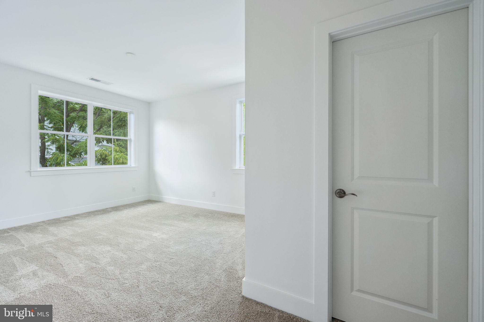 SPRING LAKE - Residential