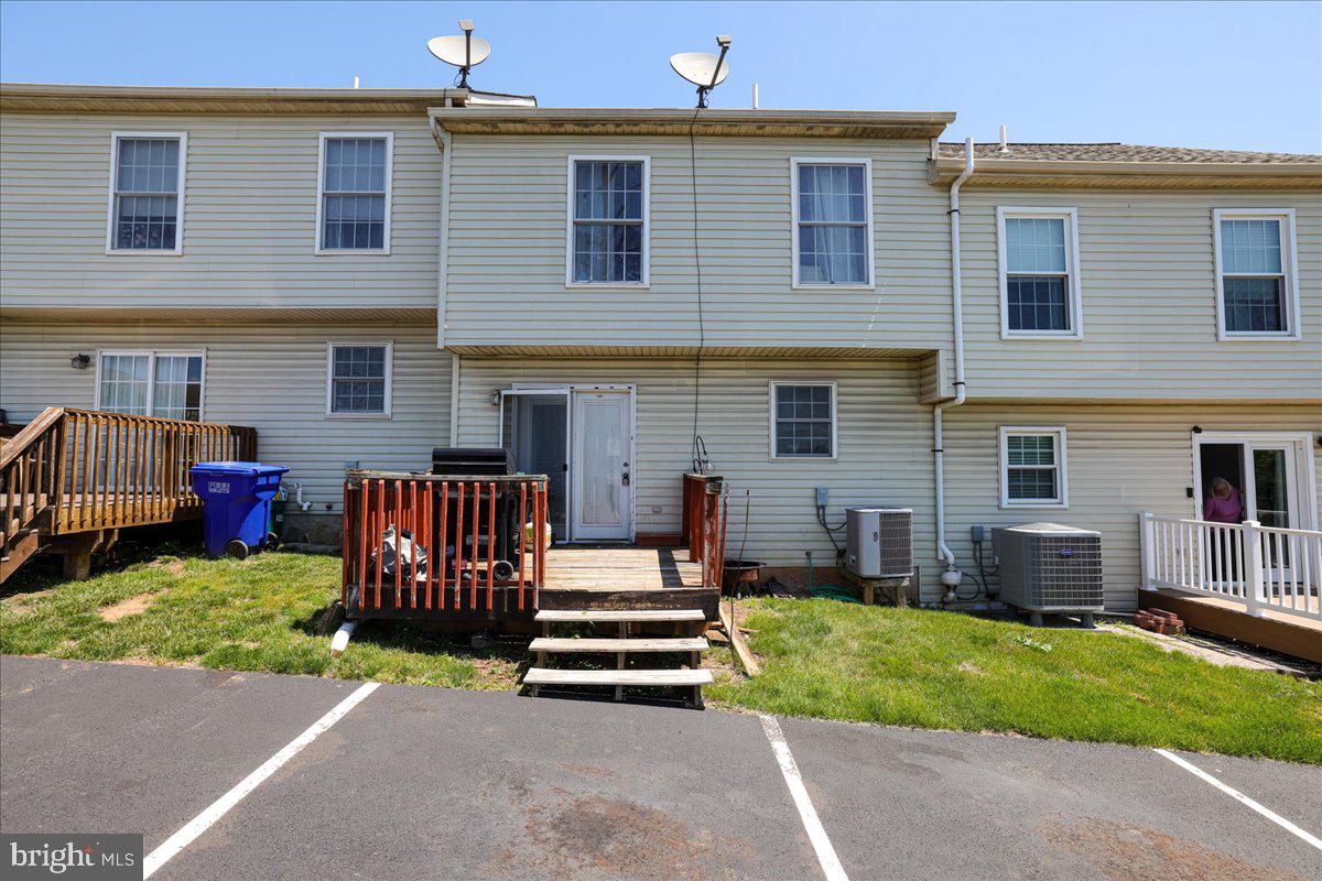 FARMBROOK - Residential