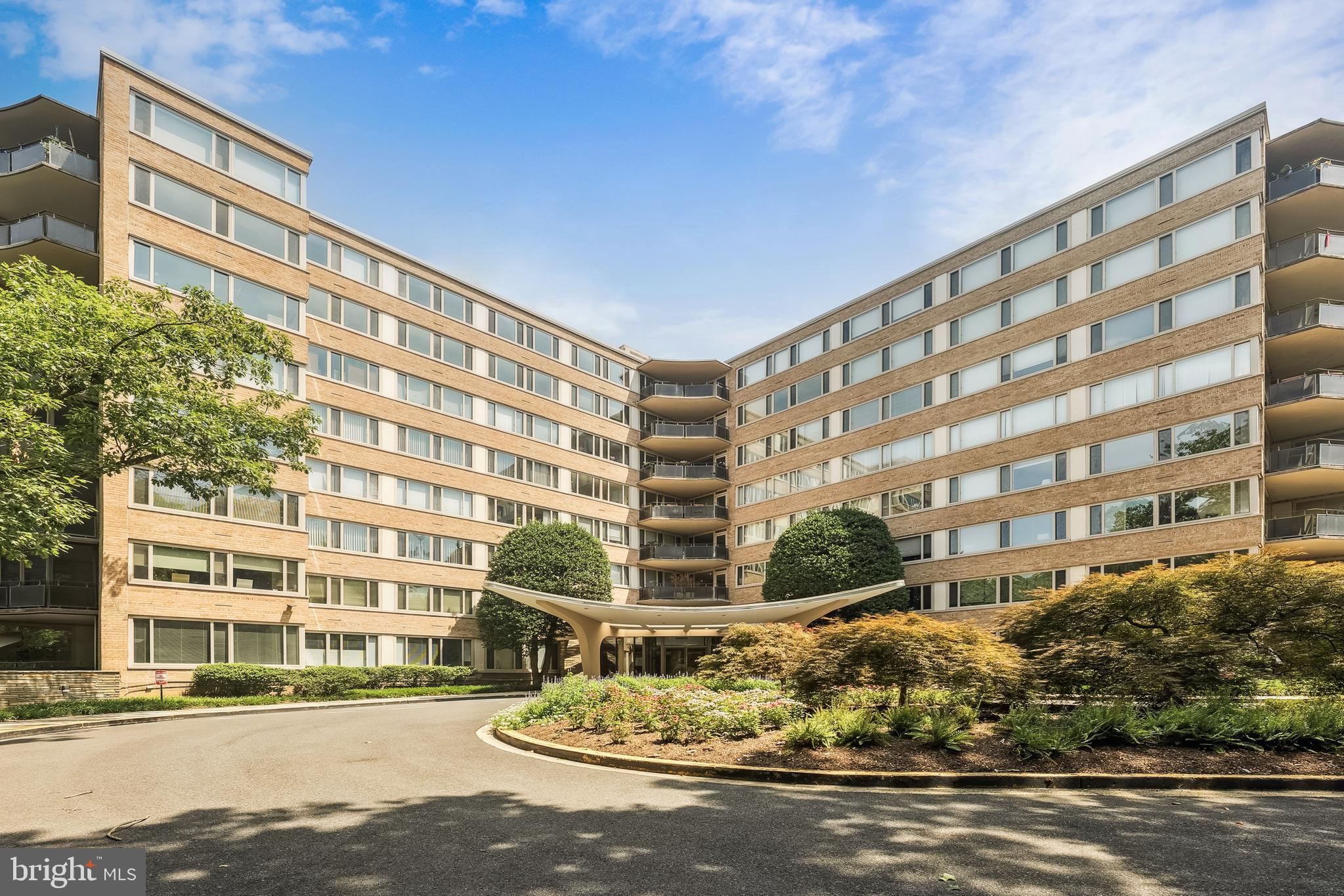 4101 CATHEDRAL AVENUE NW 917