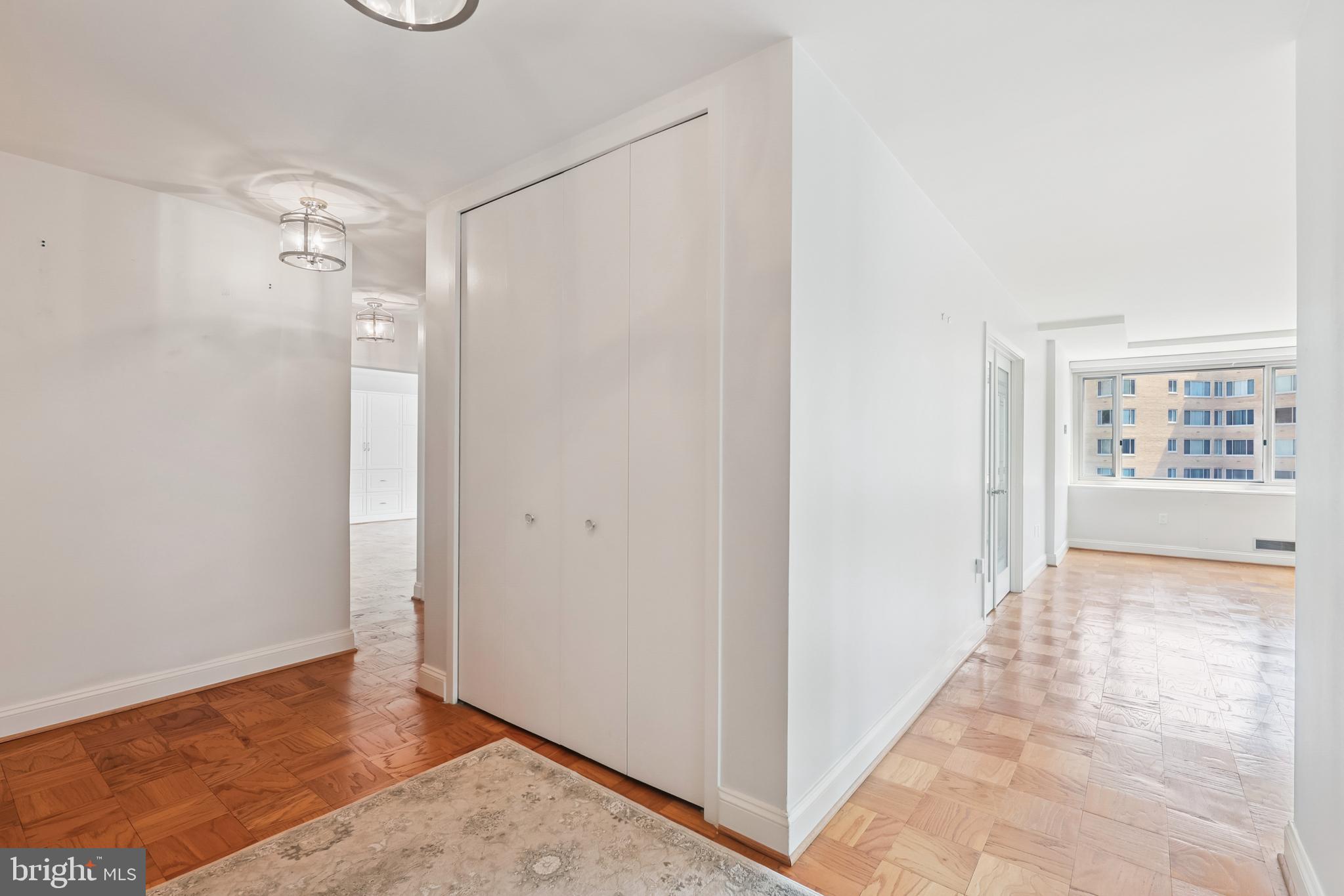 4101 CATHEDRAL AVENUE NW 917