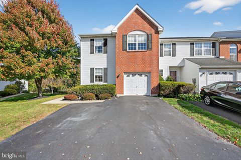 172 HAMPSHIRE DRIVE SELLERSVILLE PA 18960