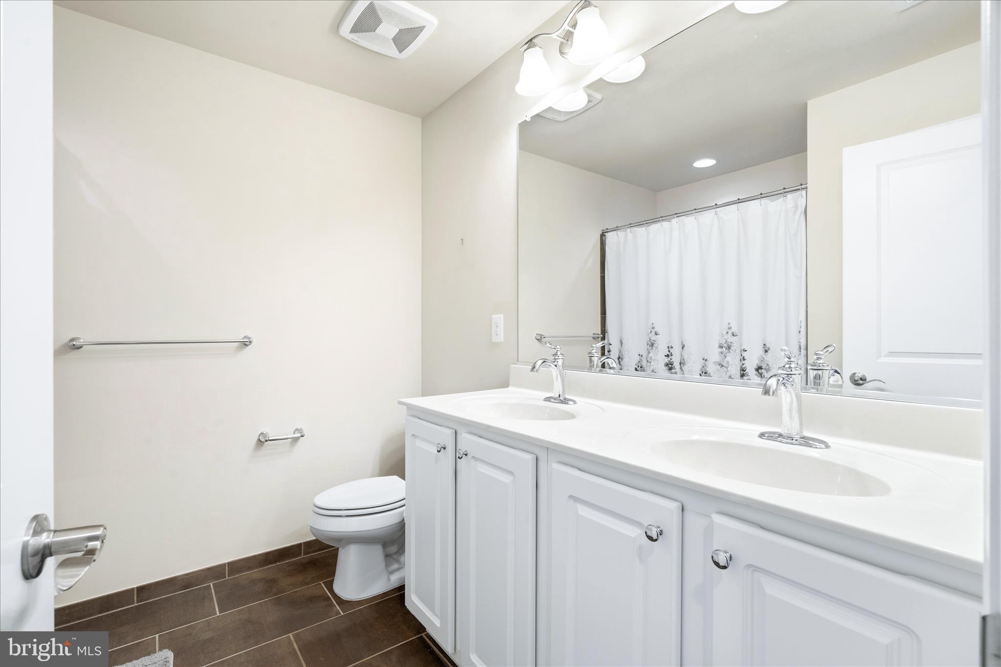 WORMANS MILL - Residential