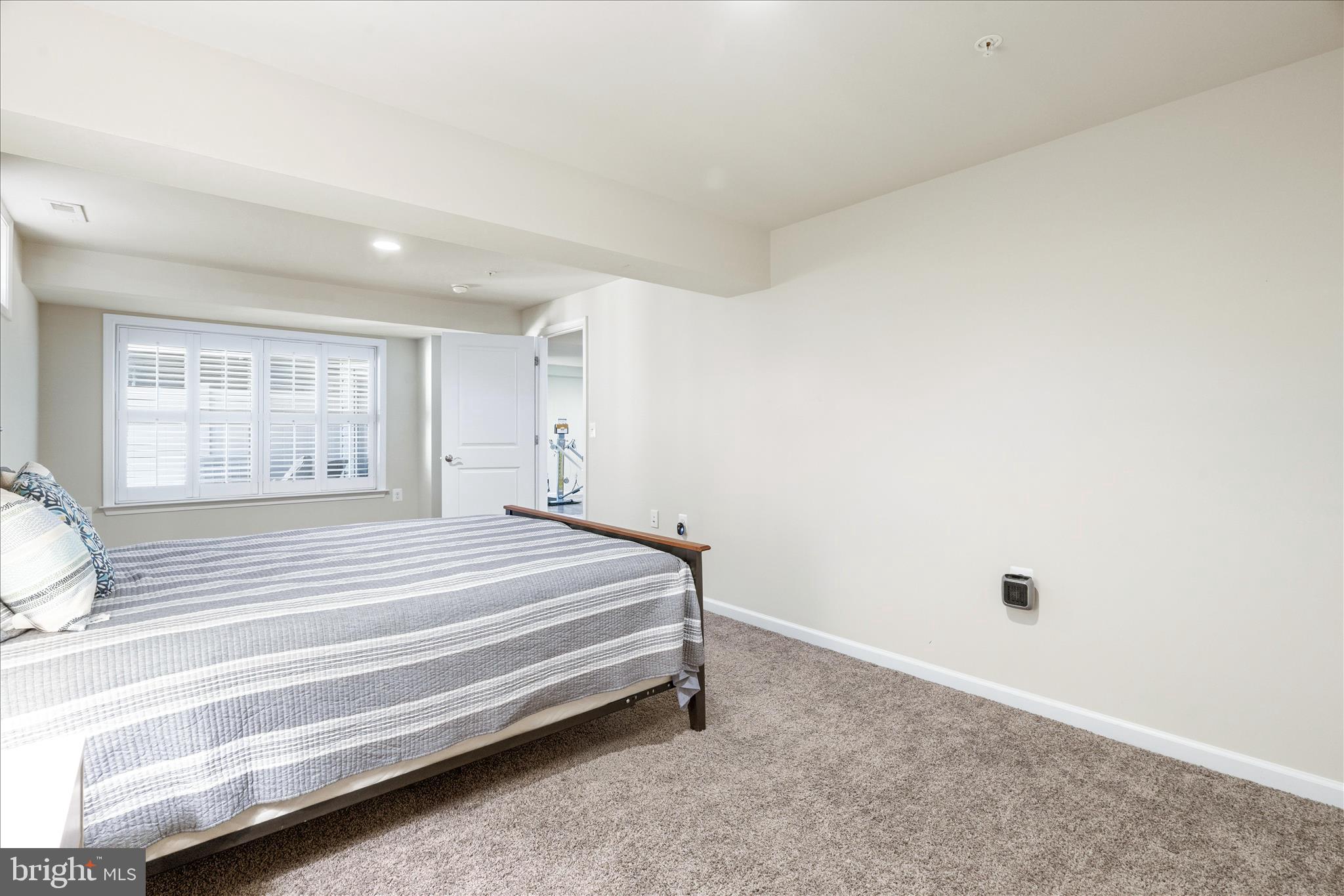 WORMANS MILL - Residential