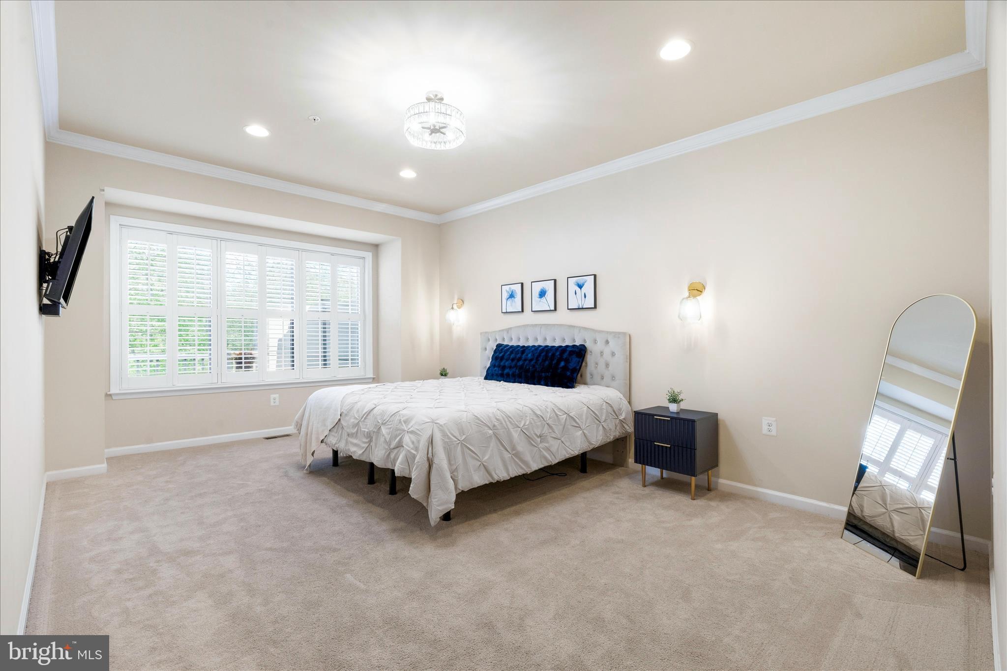 WORMANS MILL - Residential