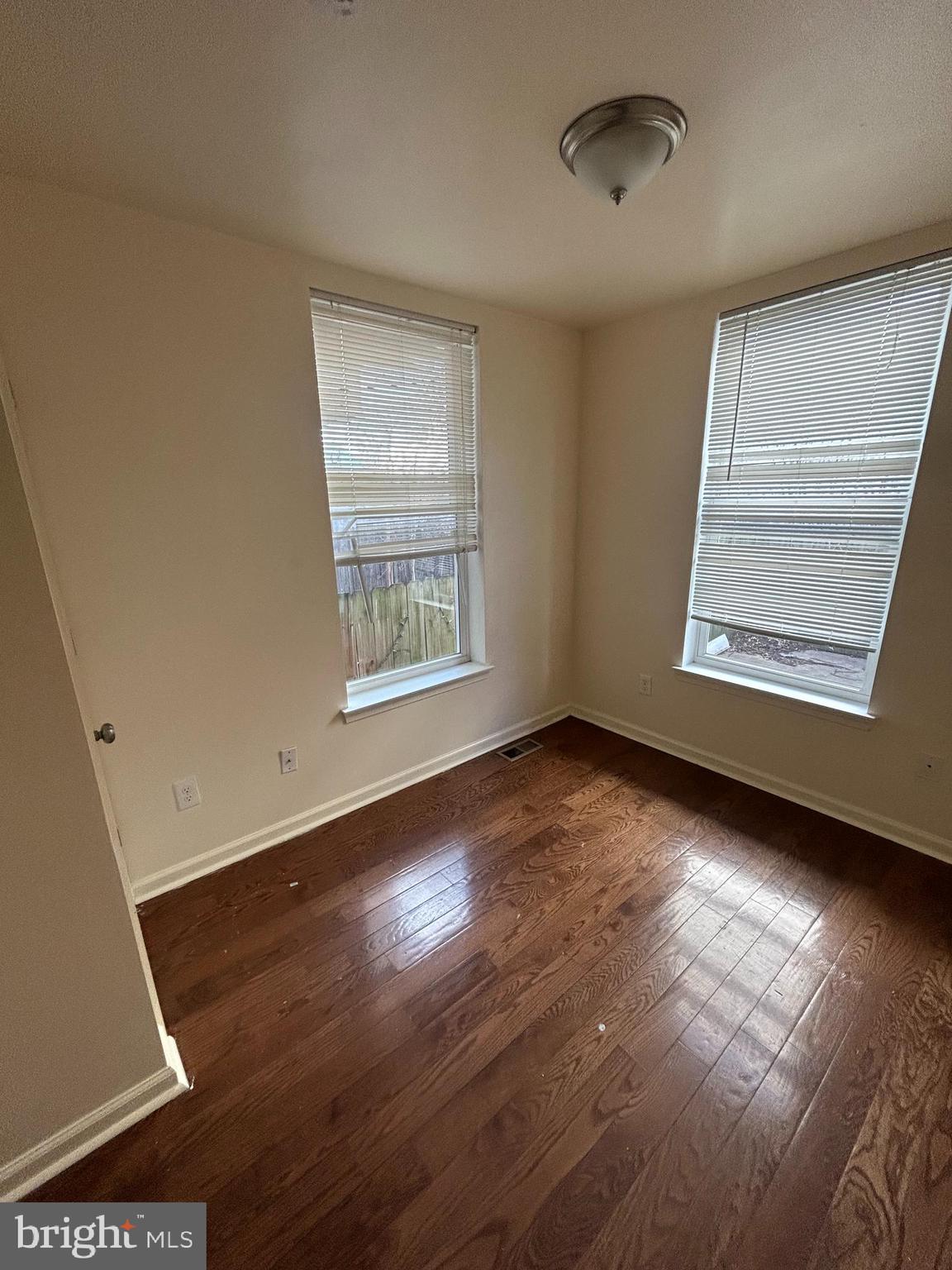 1813 W BERKS STREET 1