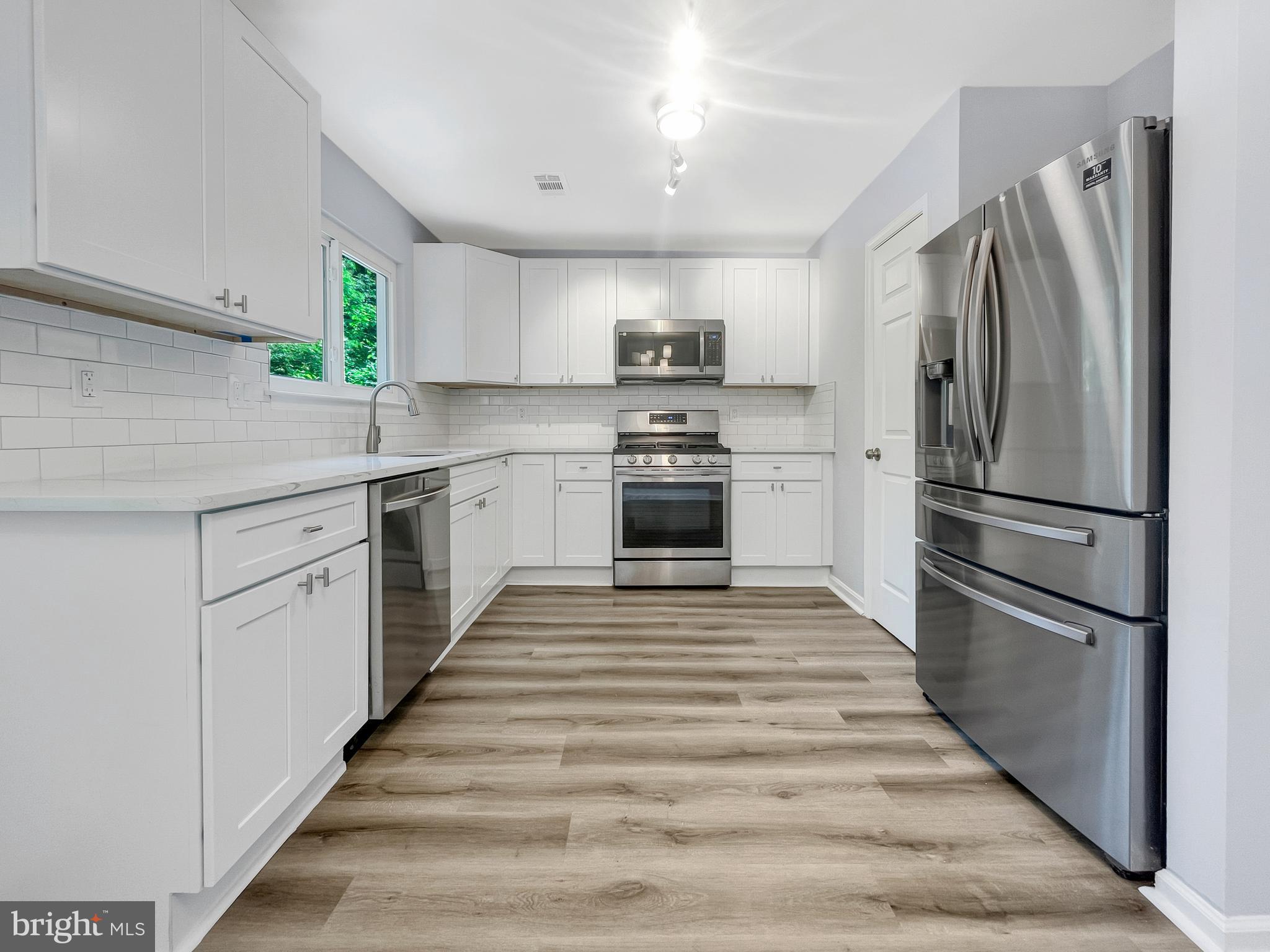 ARMISTEAD PARK - Residential