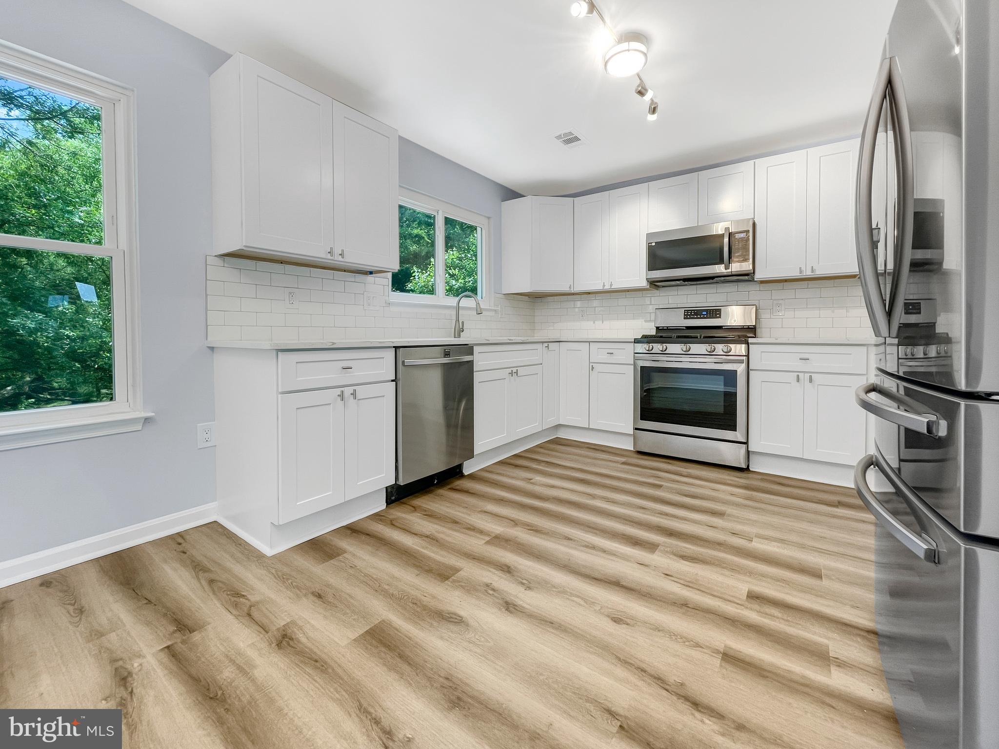 ARMISTEAD PARK - Residential