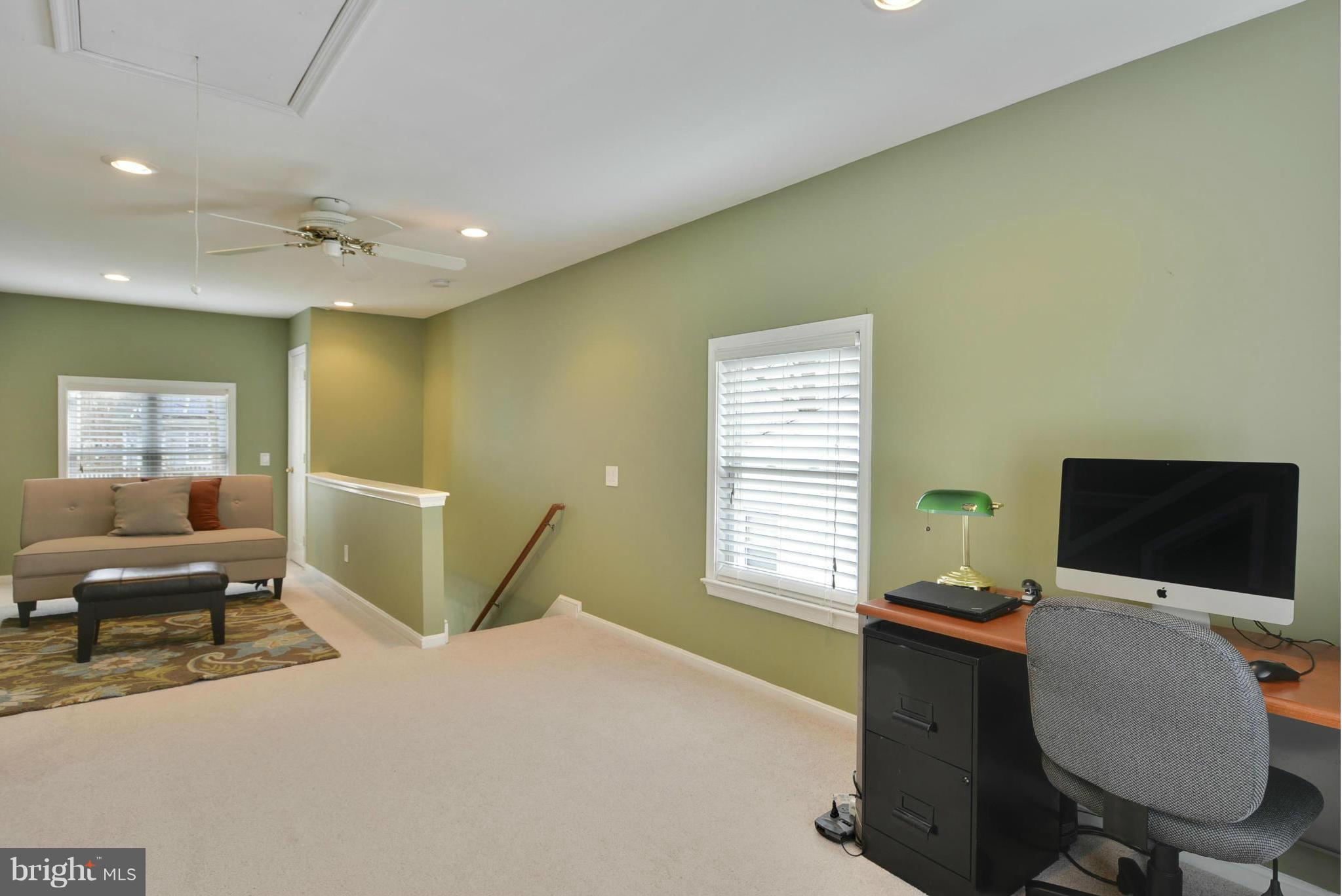 WOODSIDE HILLS - Residential