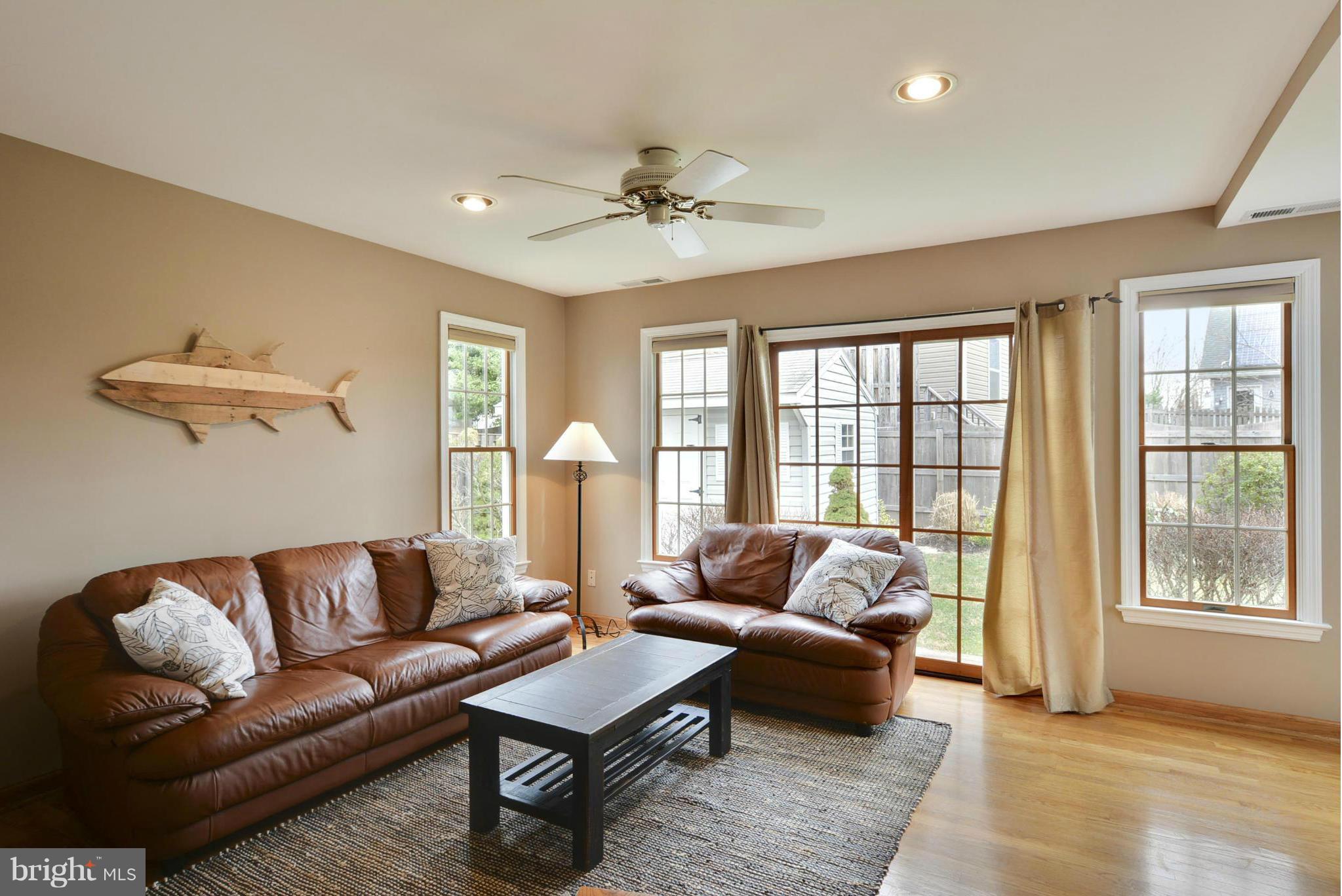 WOODSIDE HILLS - Residential