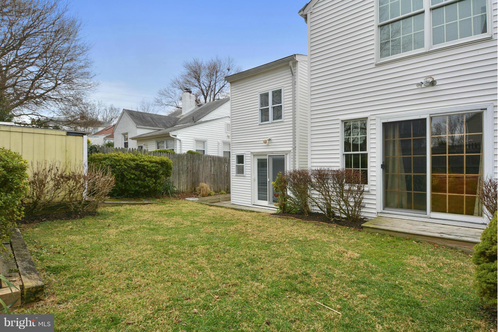 WOODSIDE HILLS - Residential