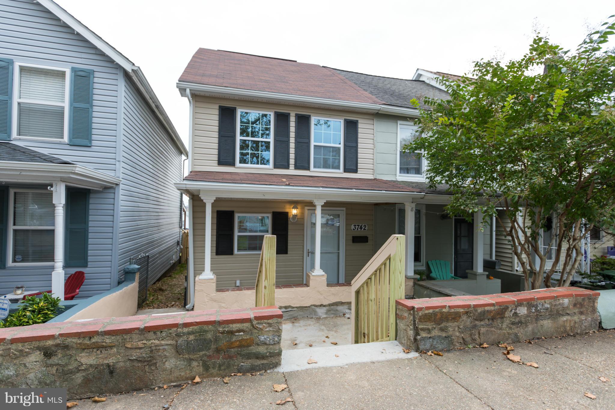 HAMPDEN HISTORIC DISTRICT - Residential