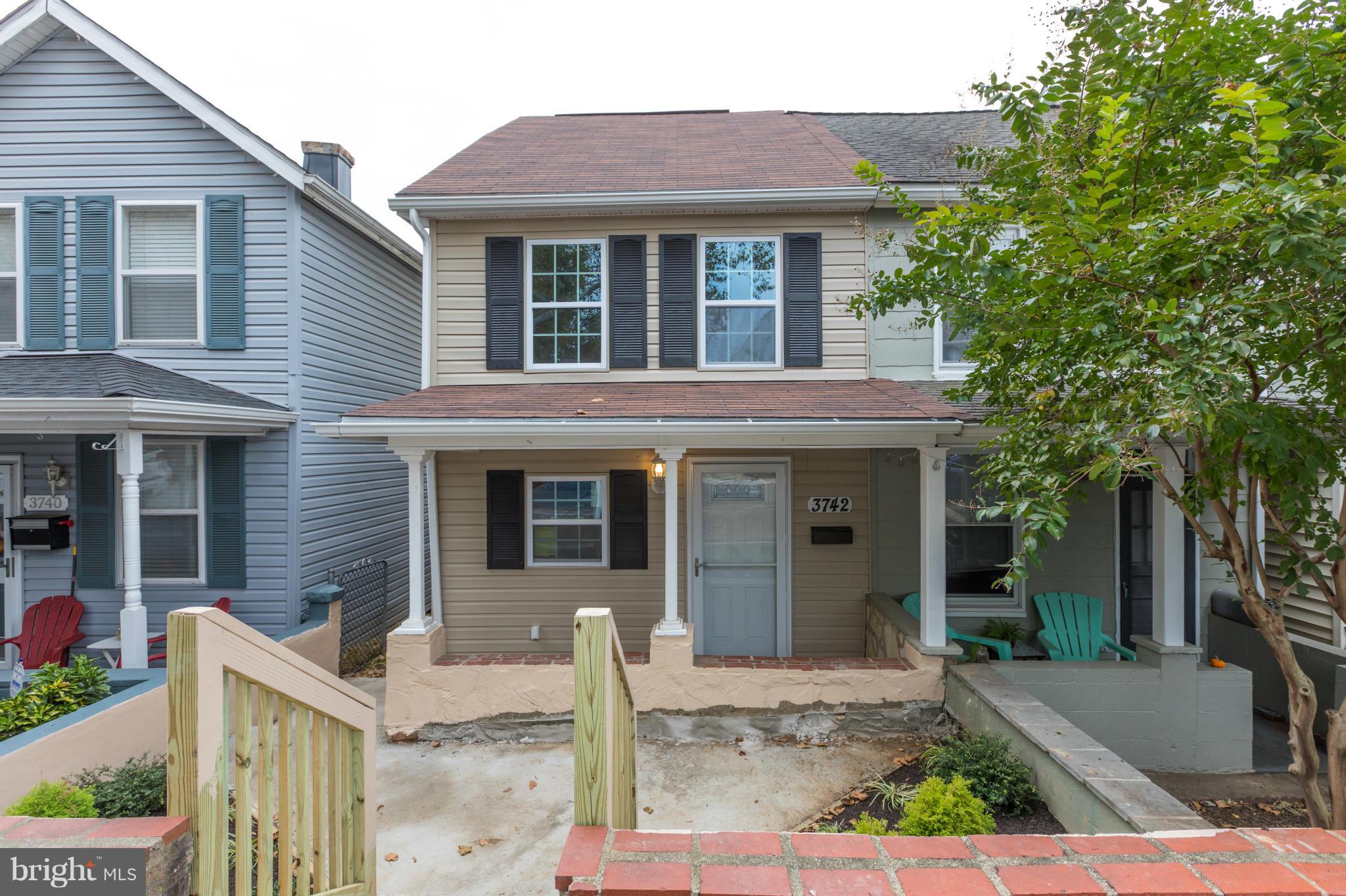 HAMPDEN HISTORIC DISTRICT - Residential