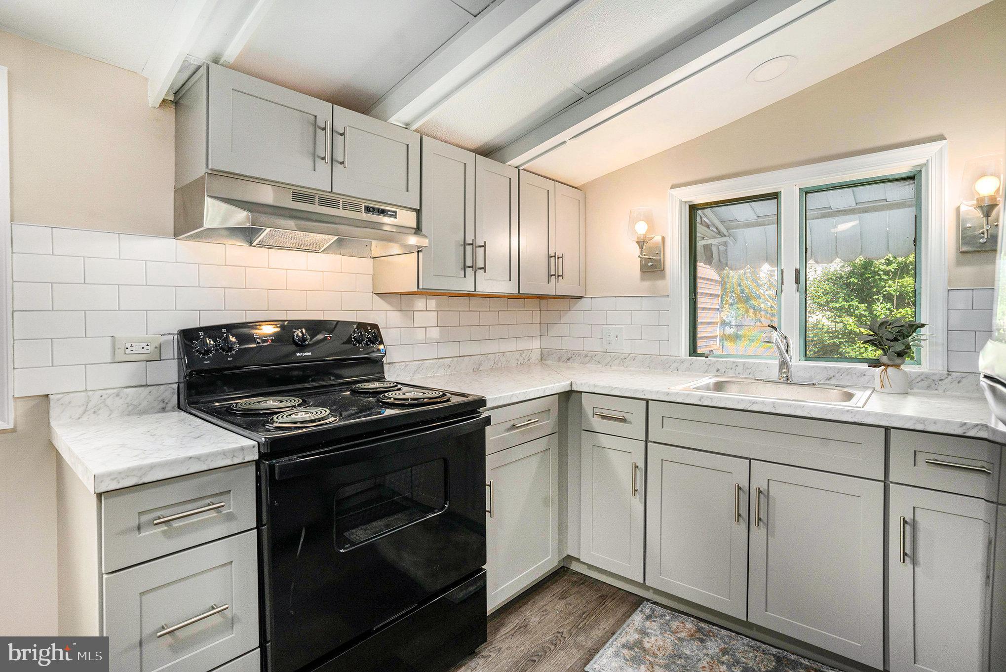 POTTSTOWN - Residential