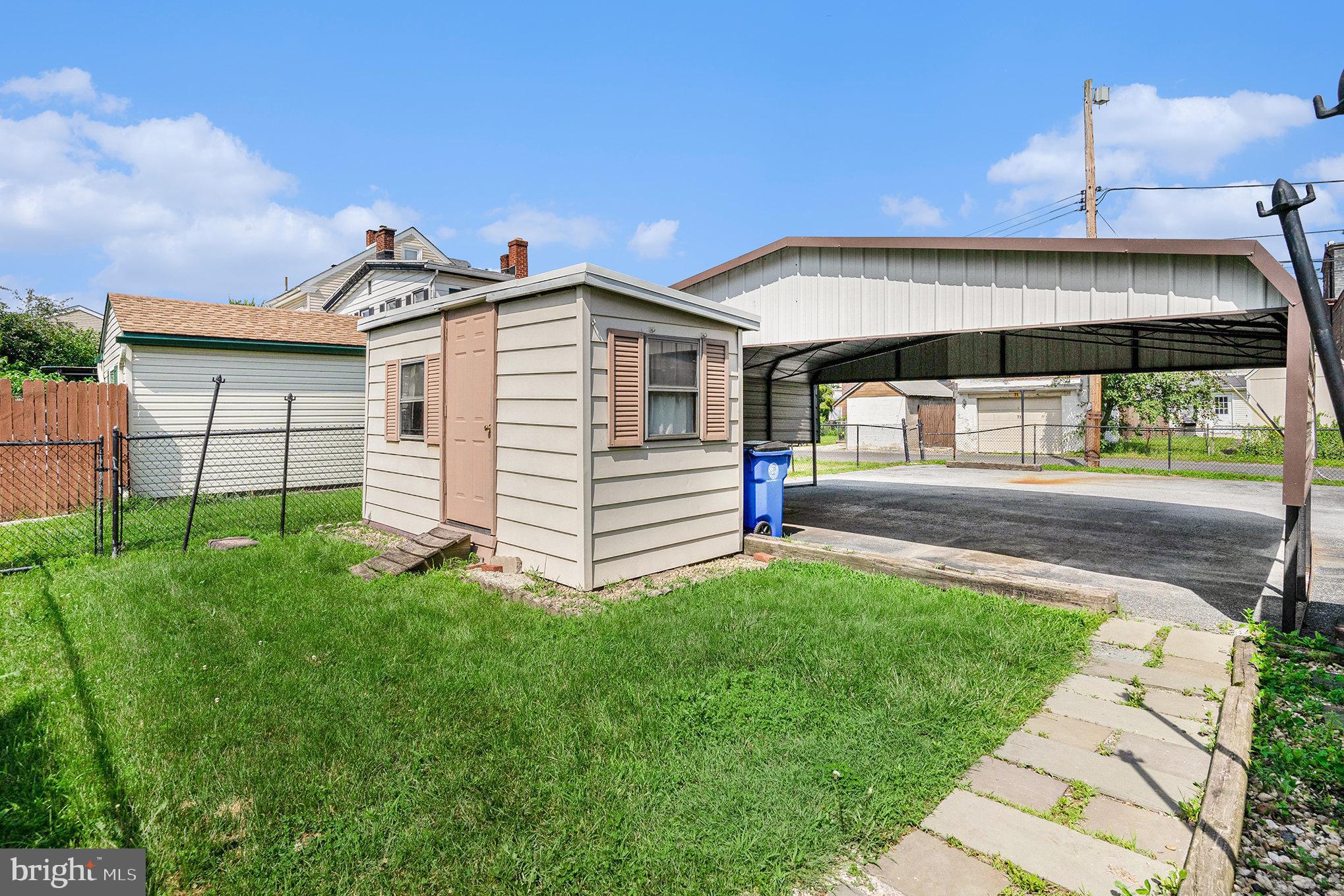 POTTSTOWN - Residential